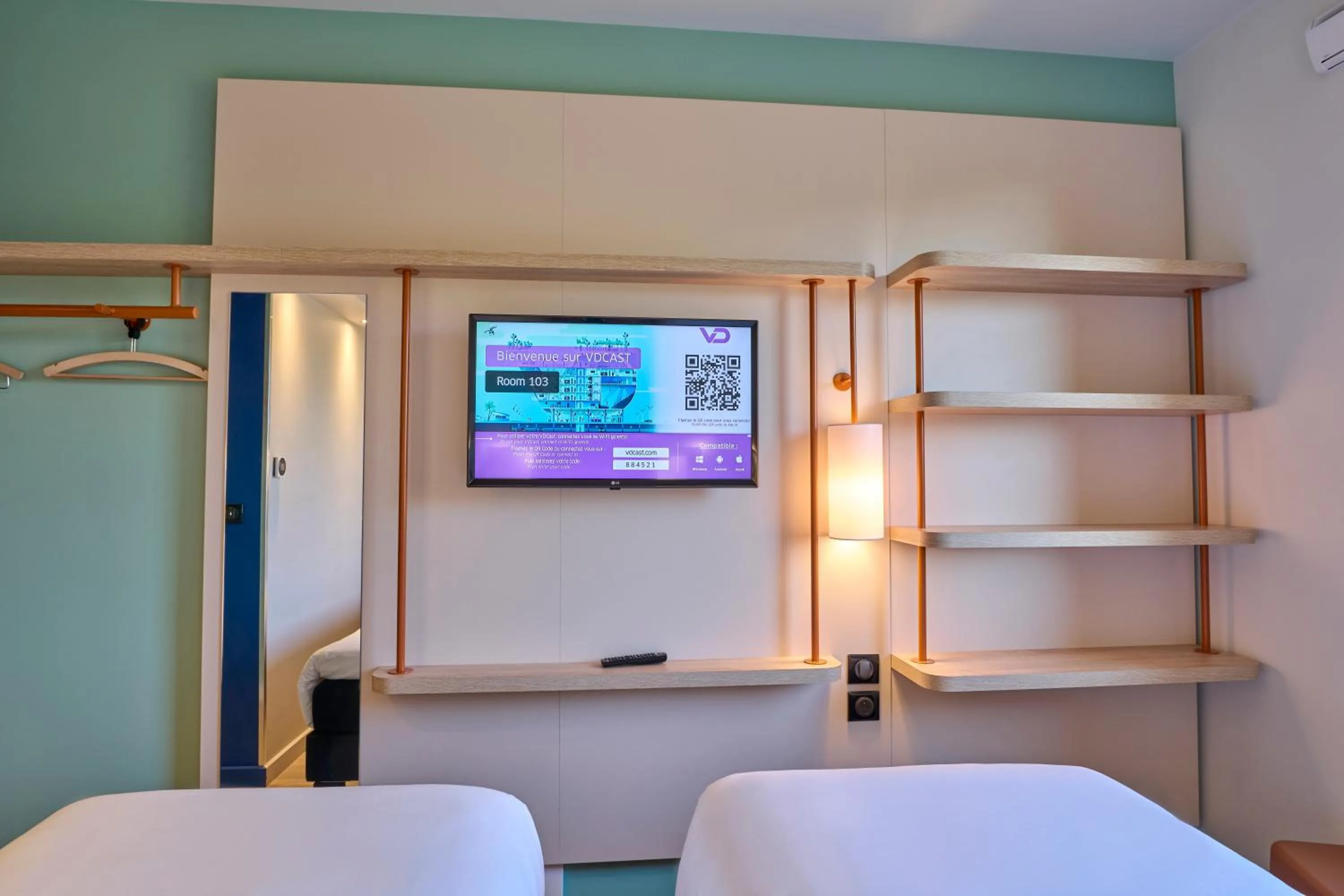 Bed in Ibis Budget Nangy Annemasse