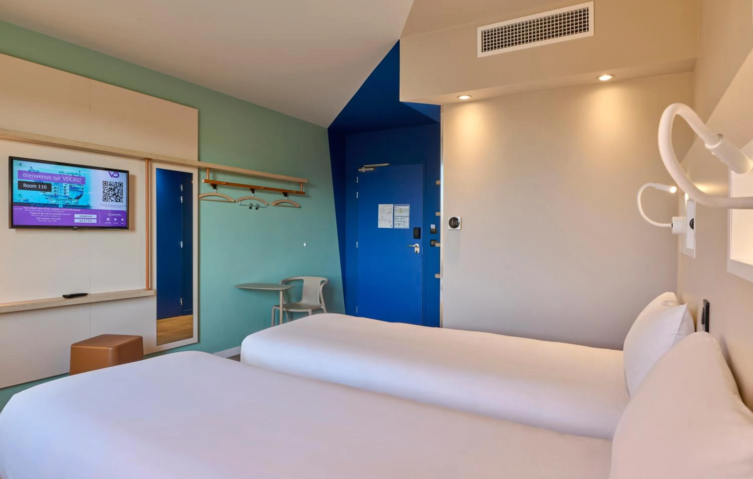 Bed in Ibis Budget Nangy Annemasse