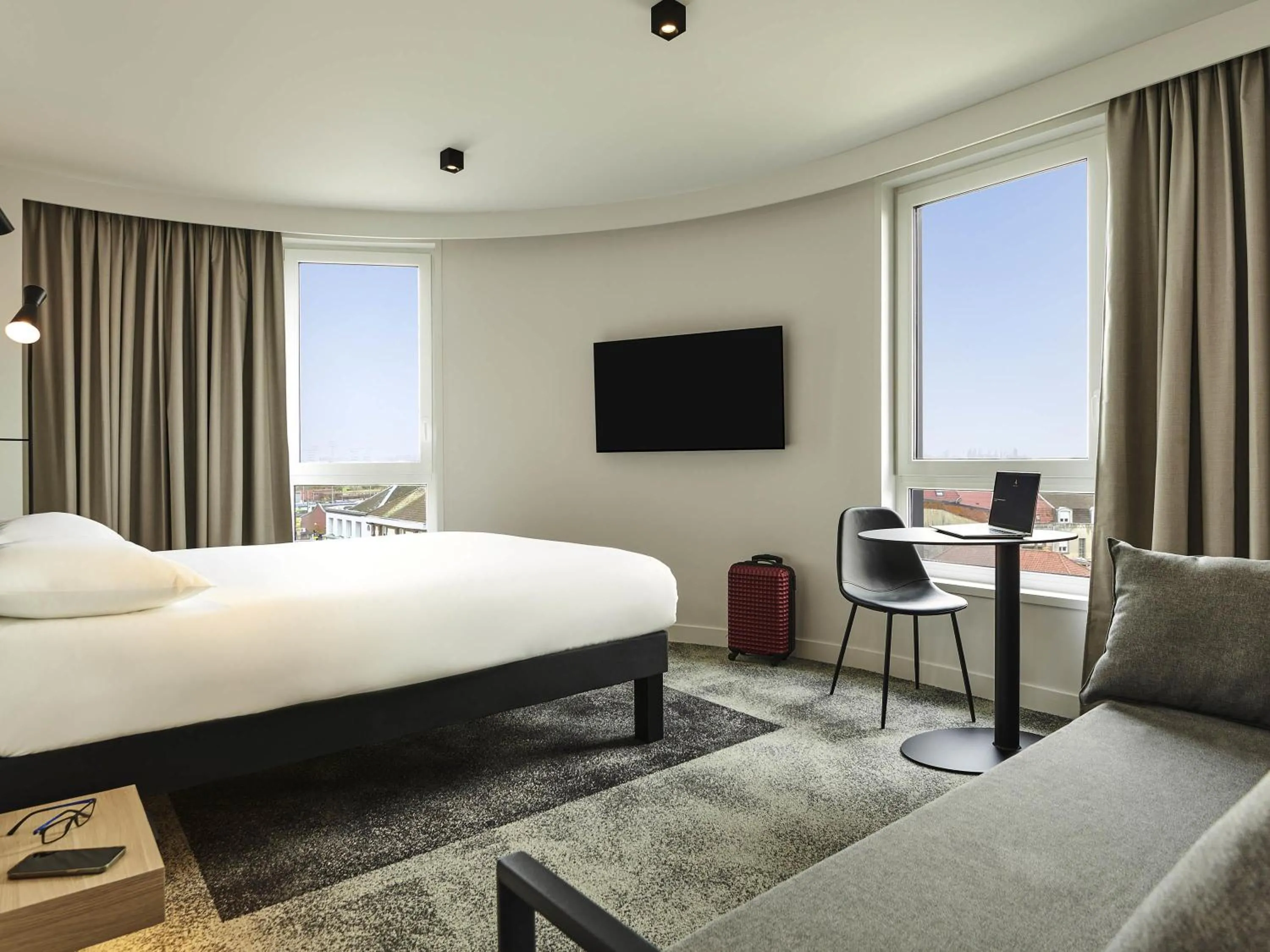 Bedroom, Bed in ibis Bethune Centre Gare