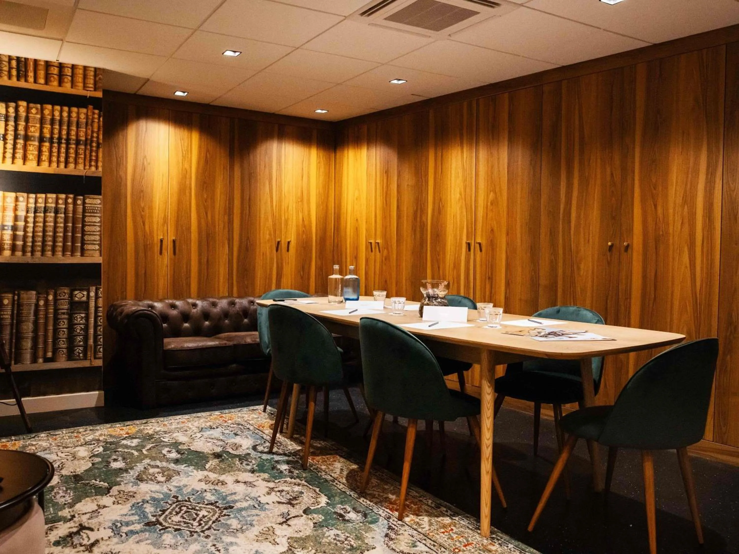 Meeting/conference room in Mercure Bordeaux Centre Gare Atlantic