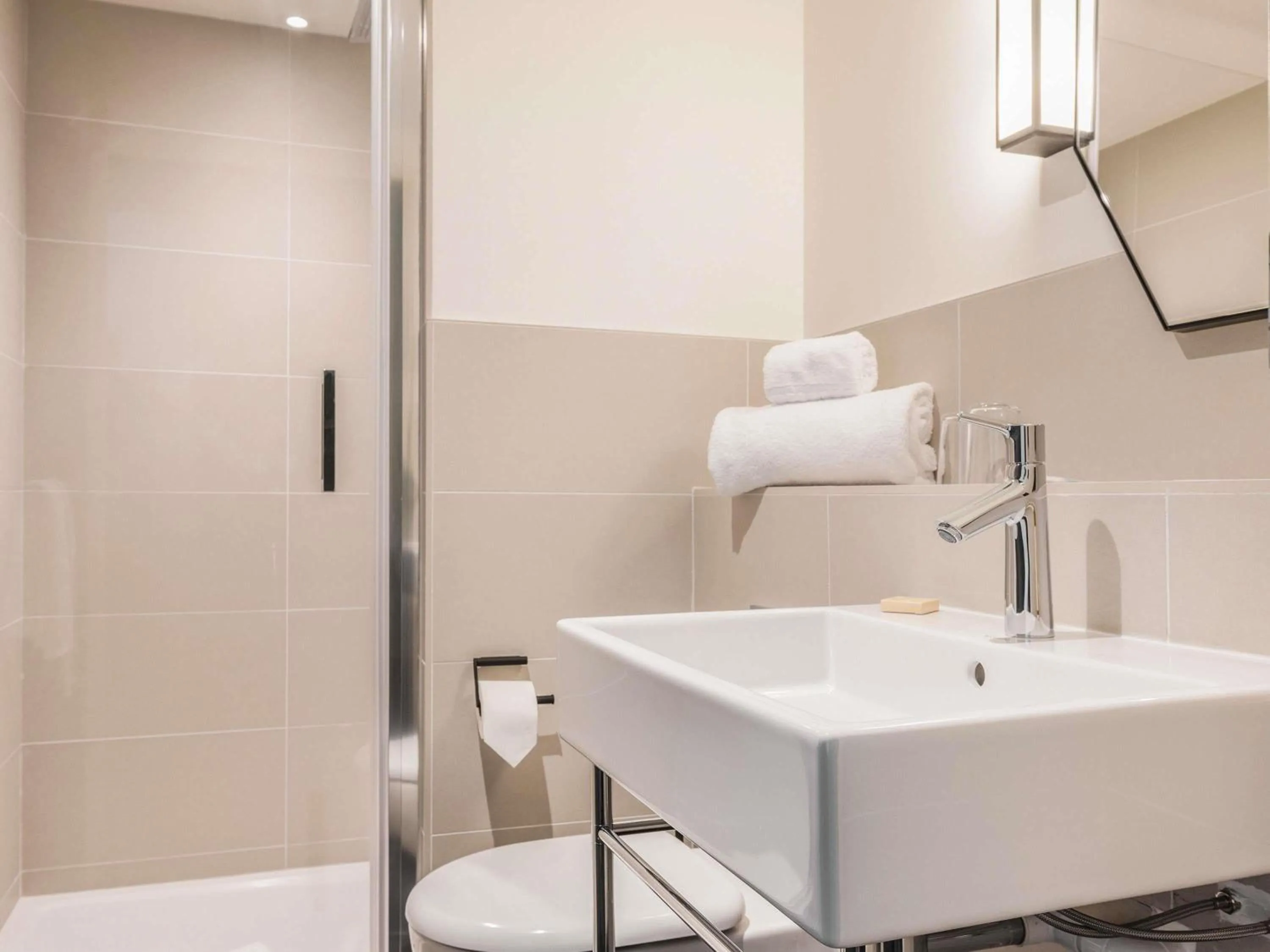 Bedroom in Mercure Bordeaux Centre Gare Atlantic