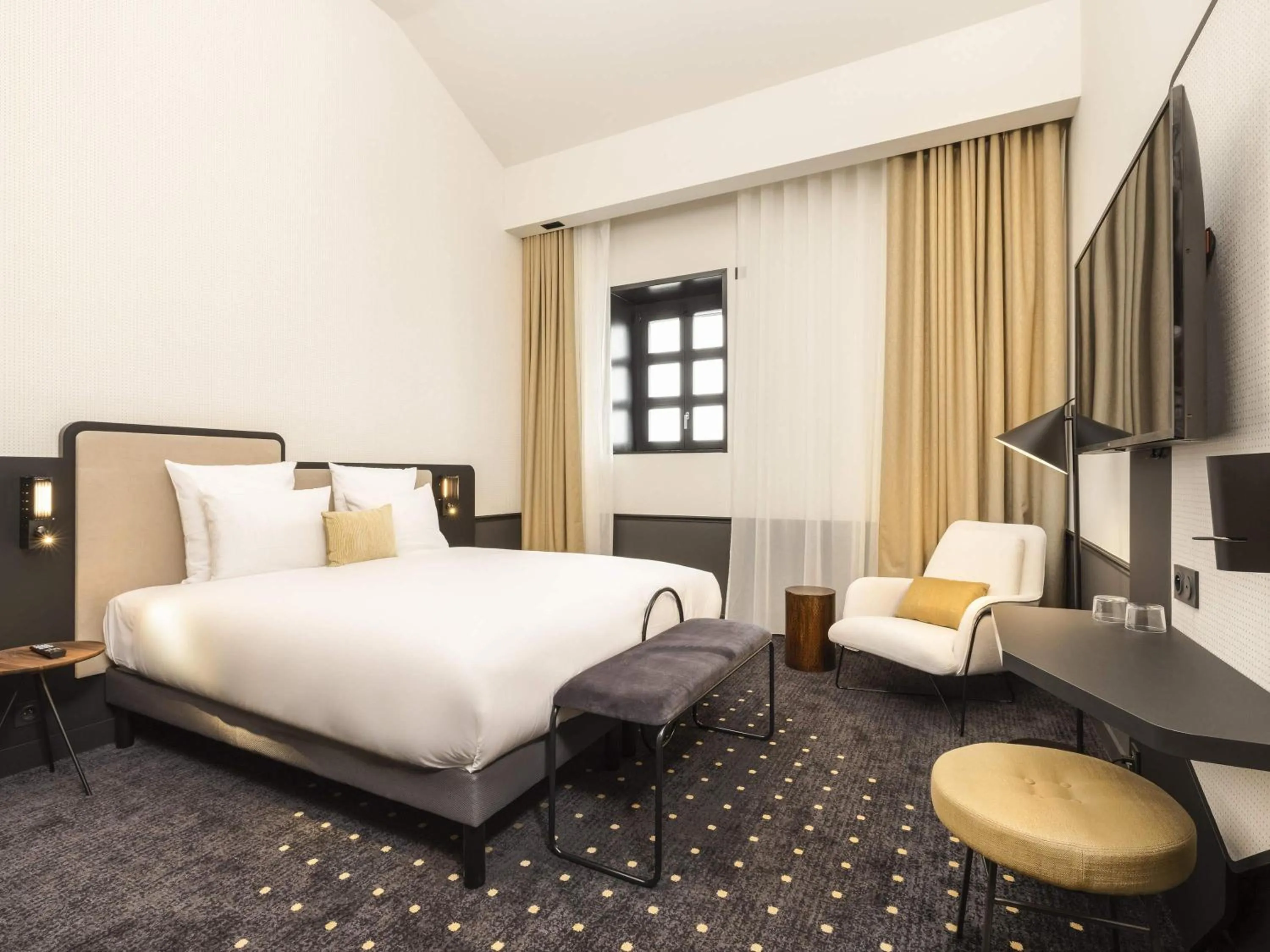 Bedroom, Bed in Mercure Bordeaux Centre Gare Atlantic