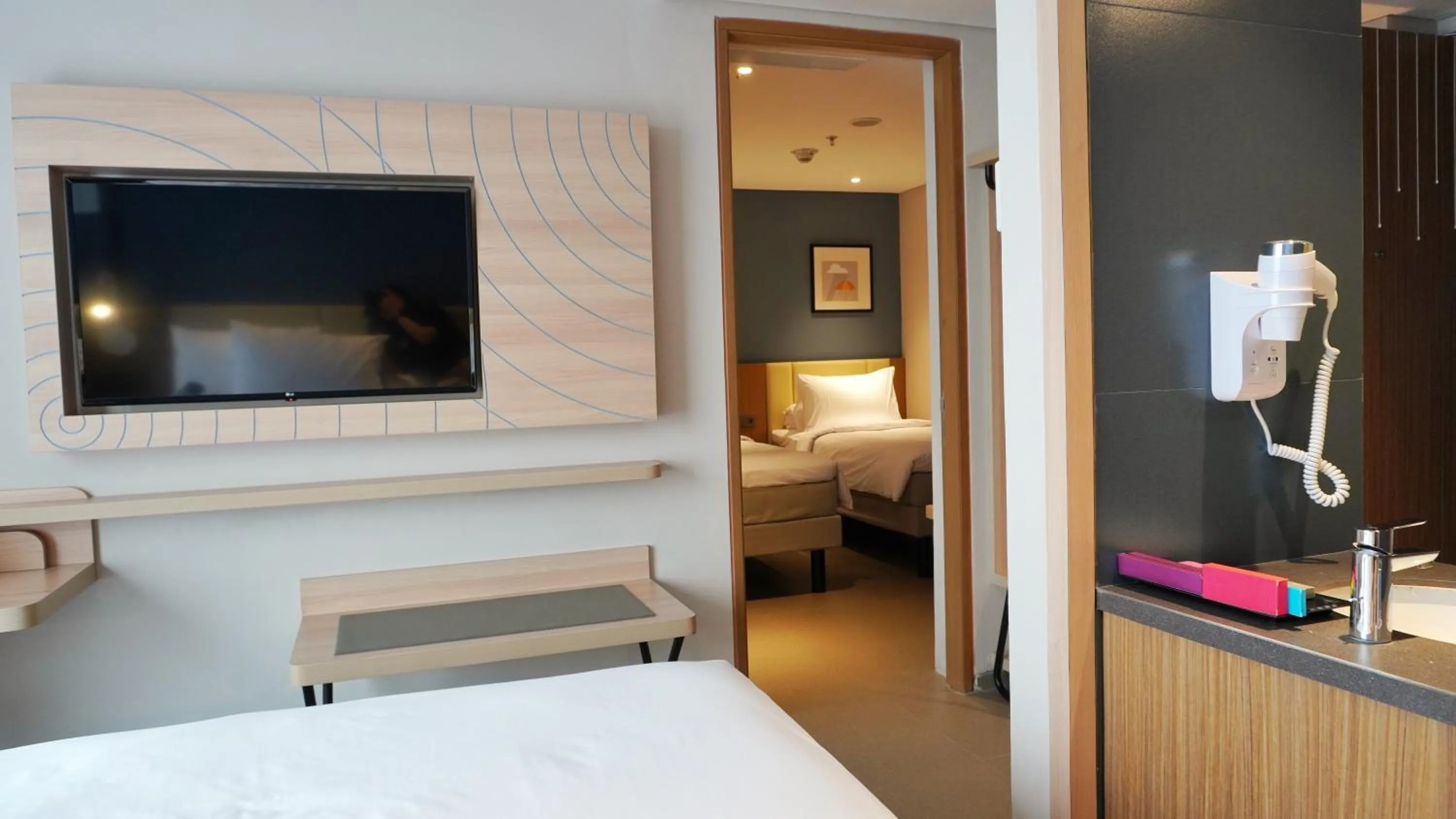Bedroom, Bed in ibis Styles Bogor Pajajaran