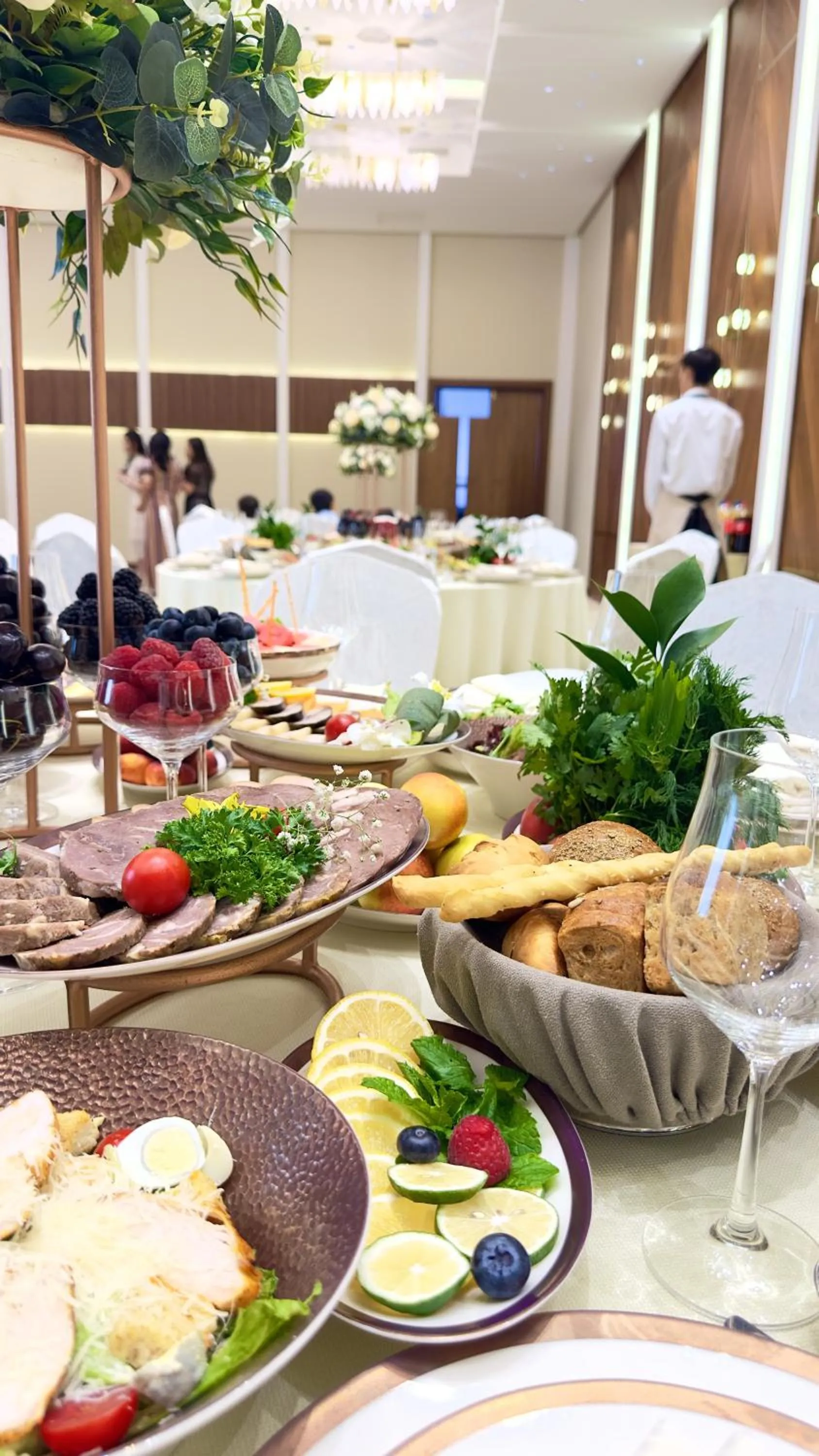 Restaurant/places to eat in Frankfort Hotel and Spa