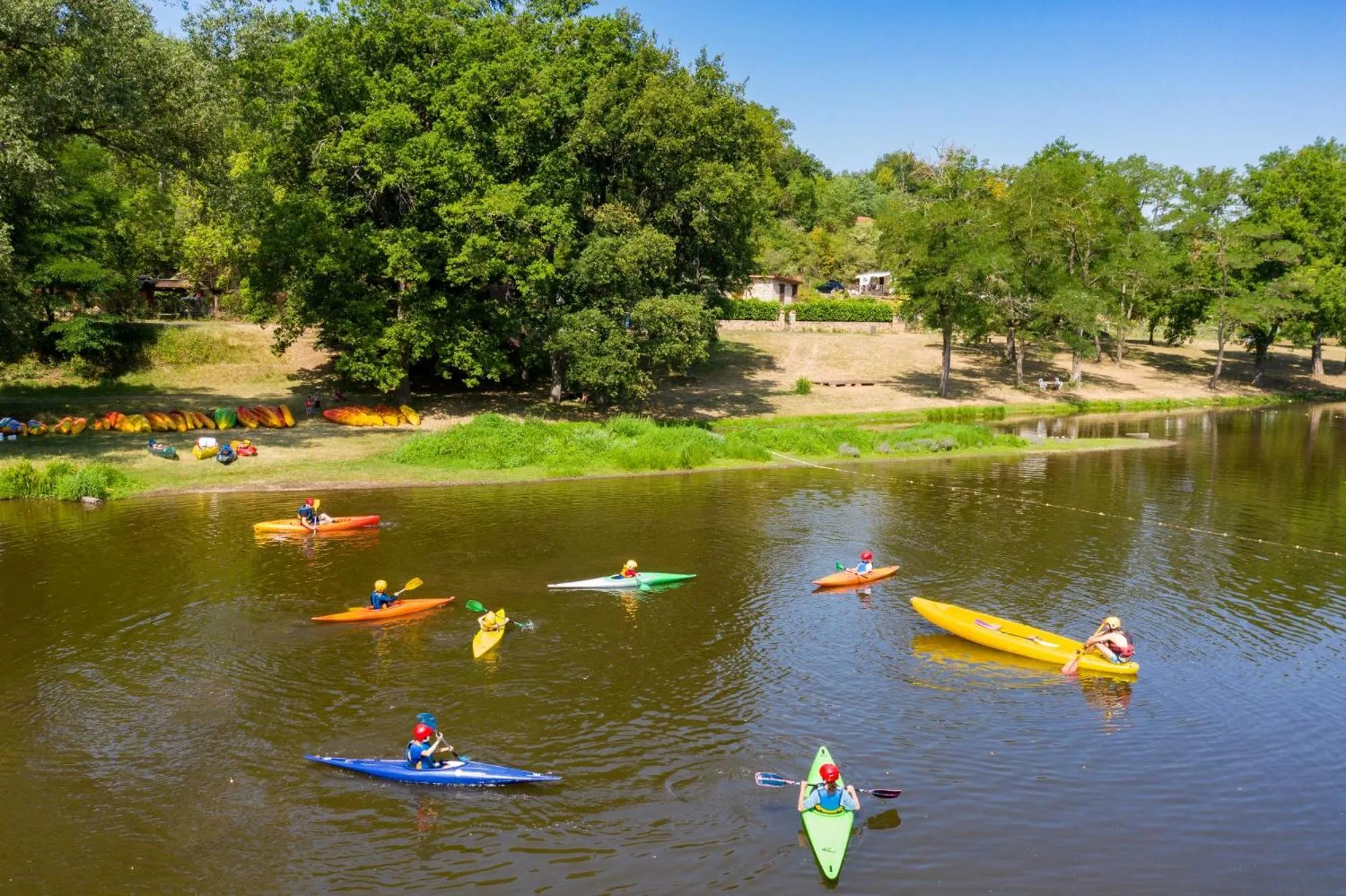 Canoeing in Camping de la Bageasse