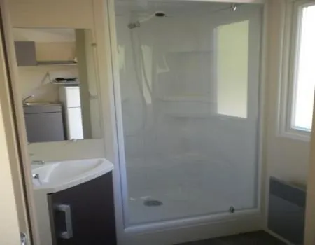 Bathroom in Camping le Rochat Belle Isle