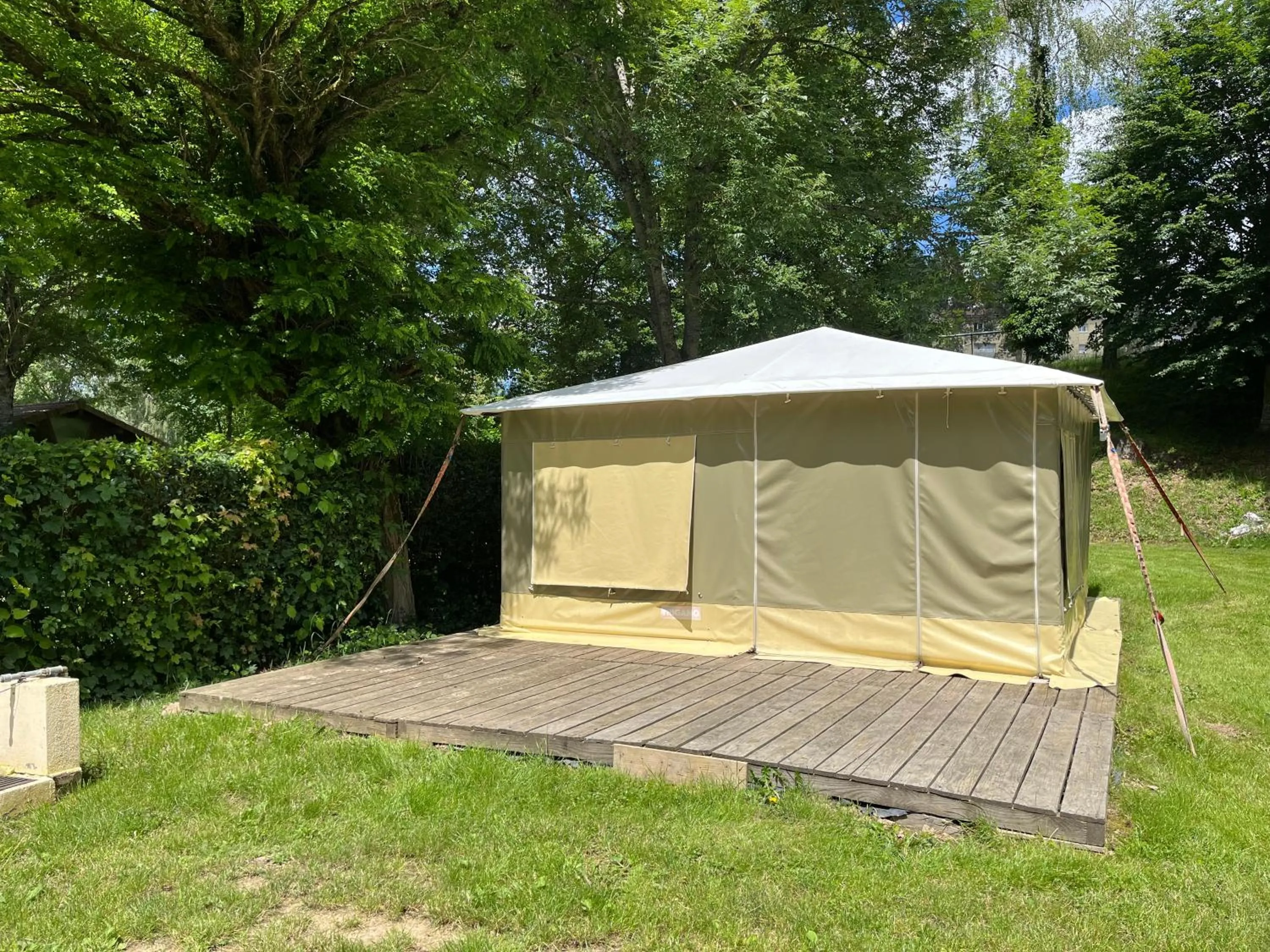 Property building in Camping de Montlouis-sur-Loire
