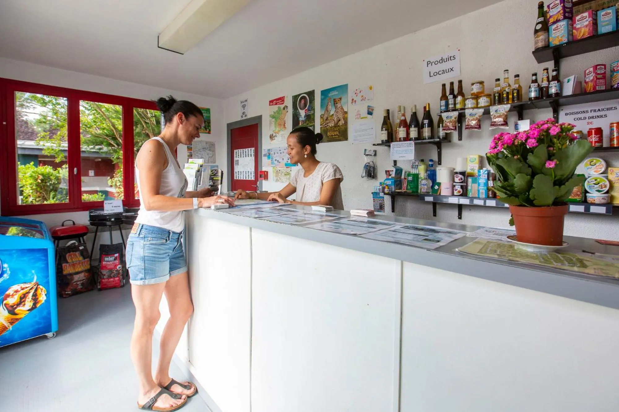 Lobby or reception in Camping de Montlouis-sur-Loire