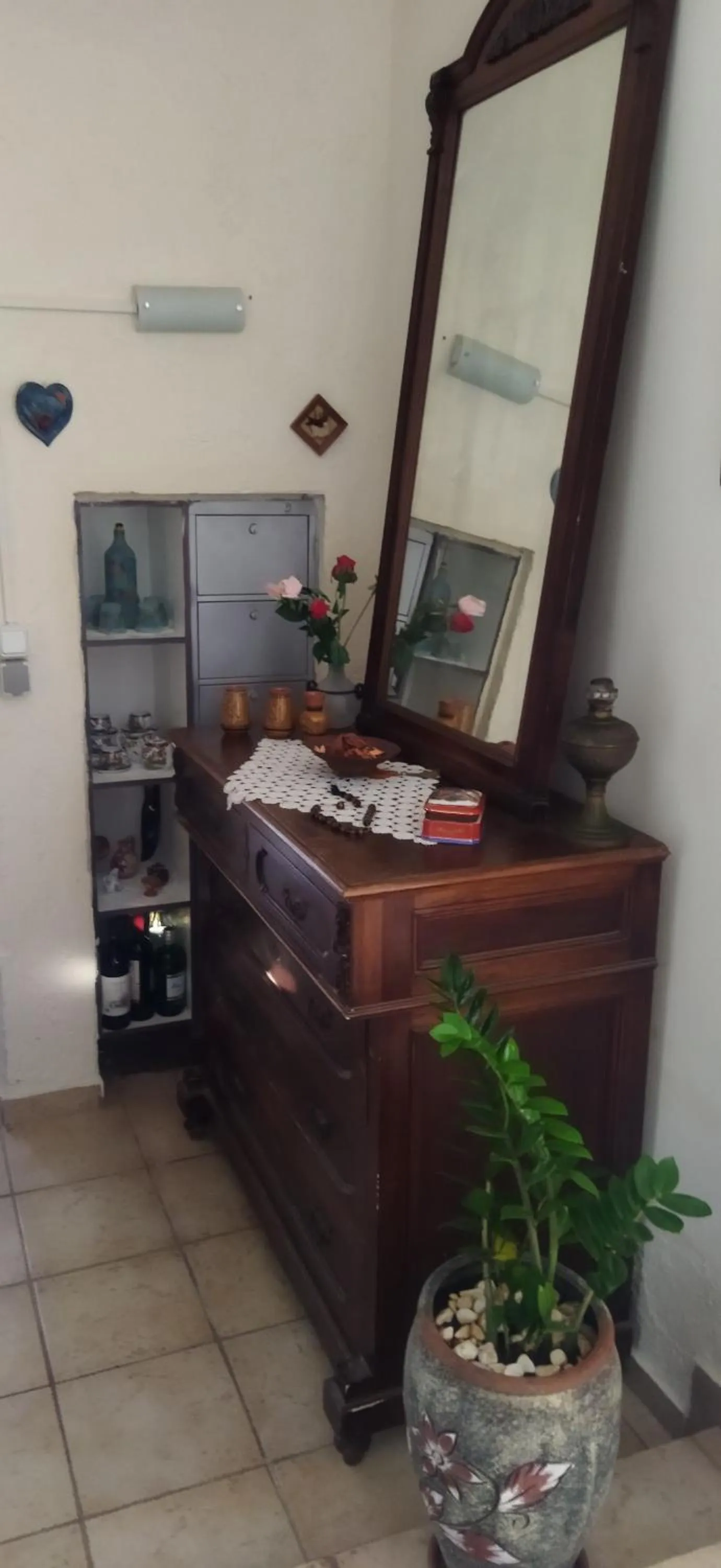 Cleo Rooms 250m from the beach