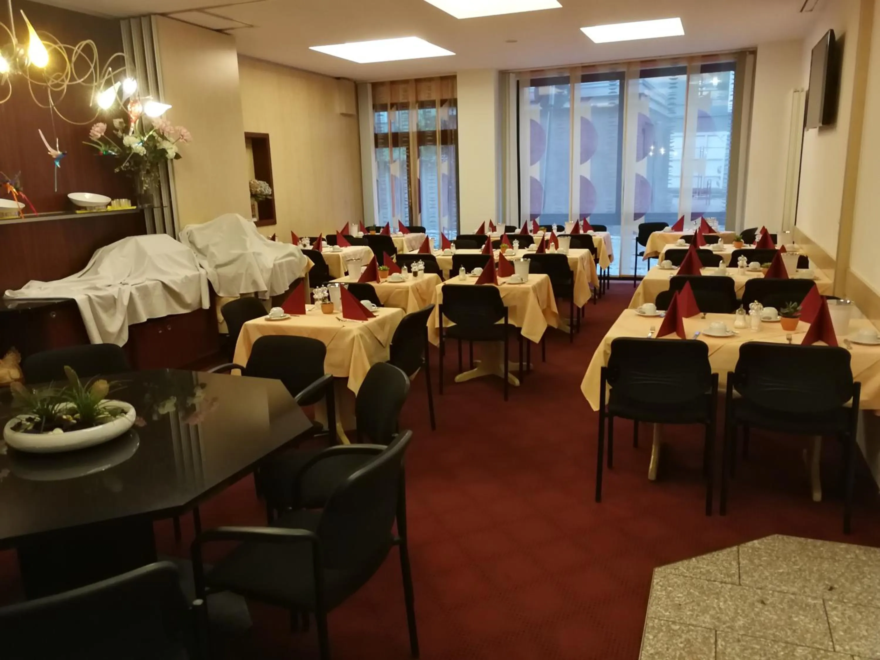 Restaurant/places to eat in Hotel An der Philharmonie