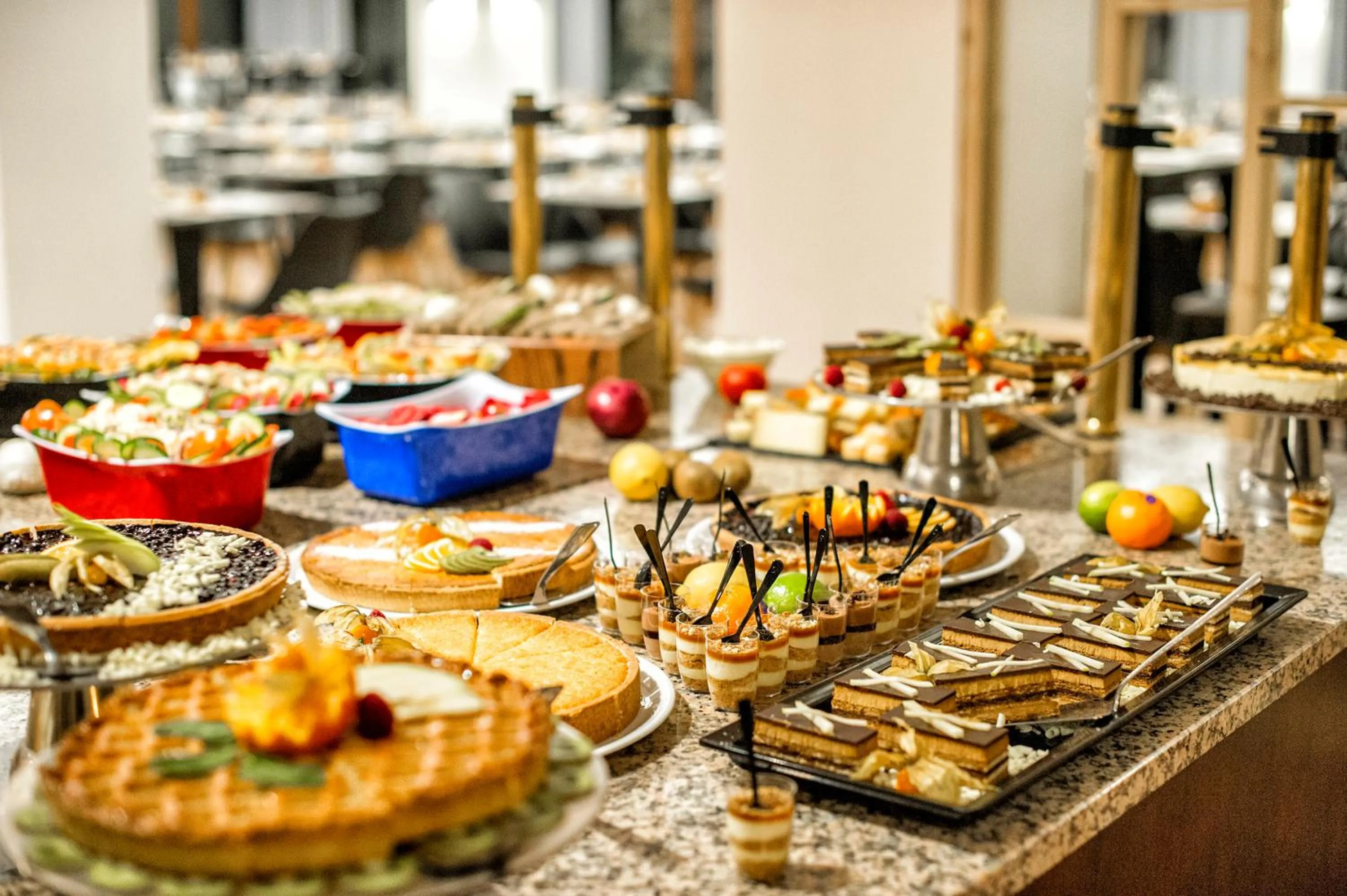 Restaurant/places to eat in SOWELL Family Le Vallon