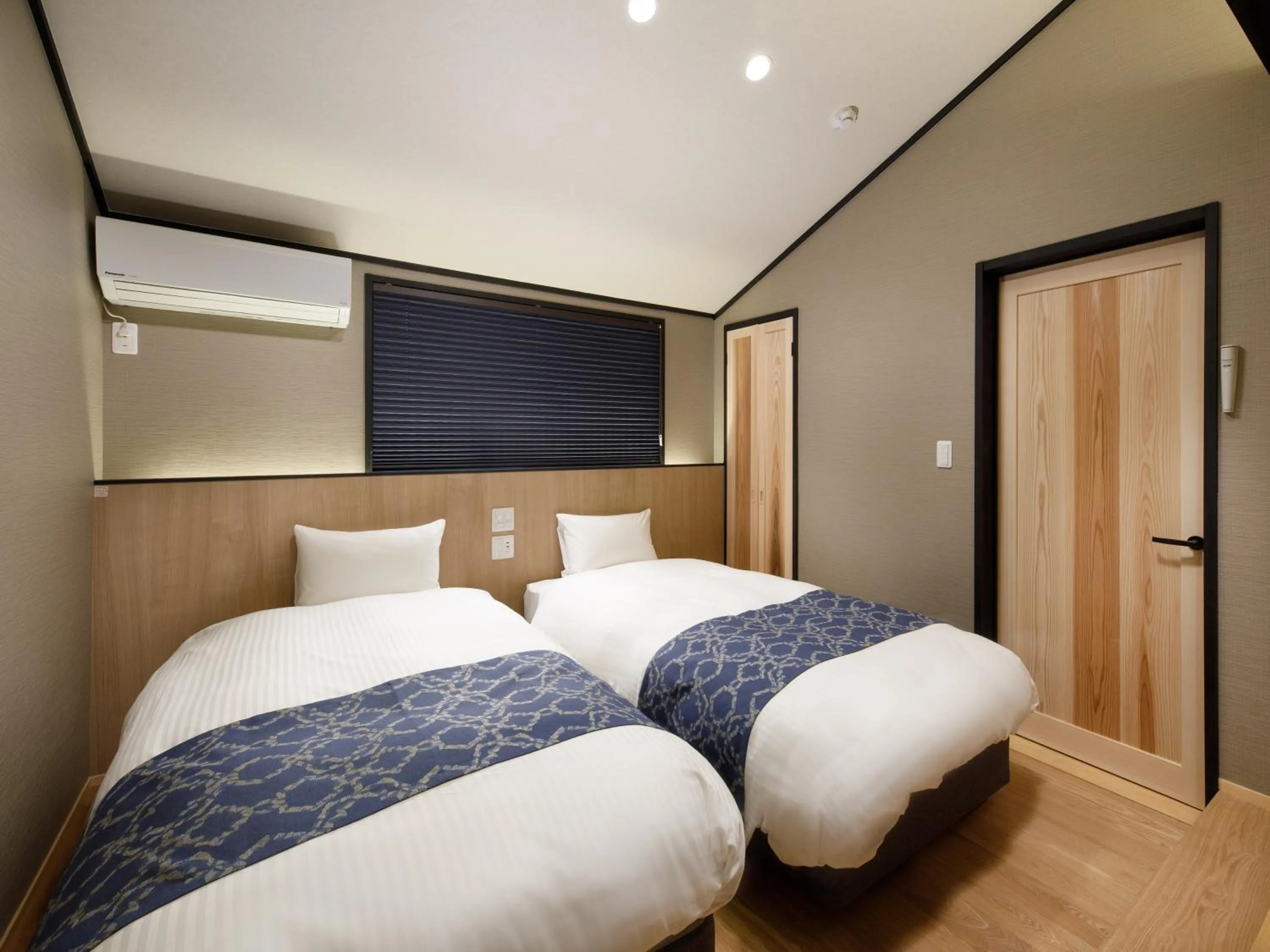 Bed in Kanade Fushimiinari-Inometei