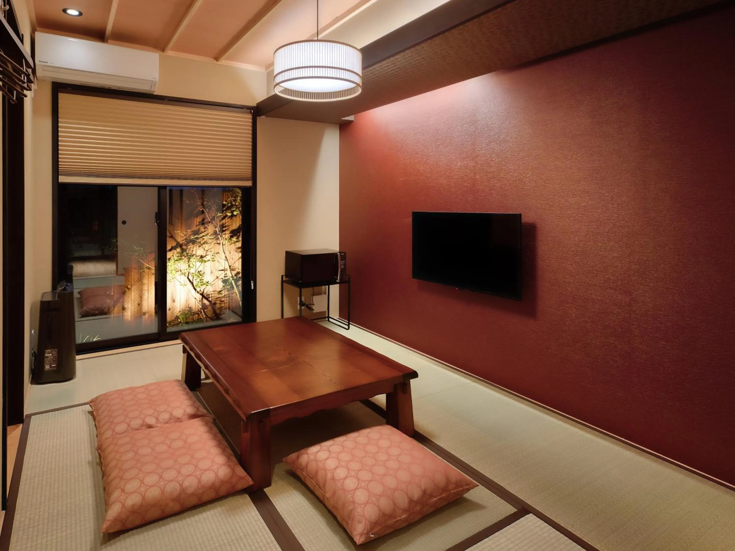 Living room, Bed in Kanade Fushimiinari-Inometei