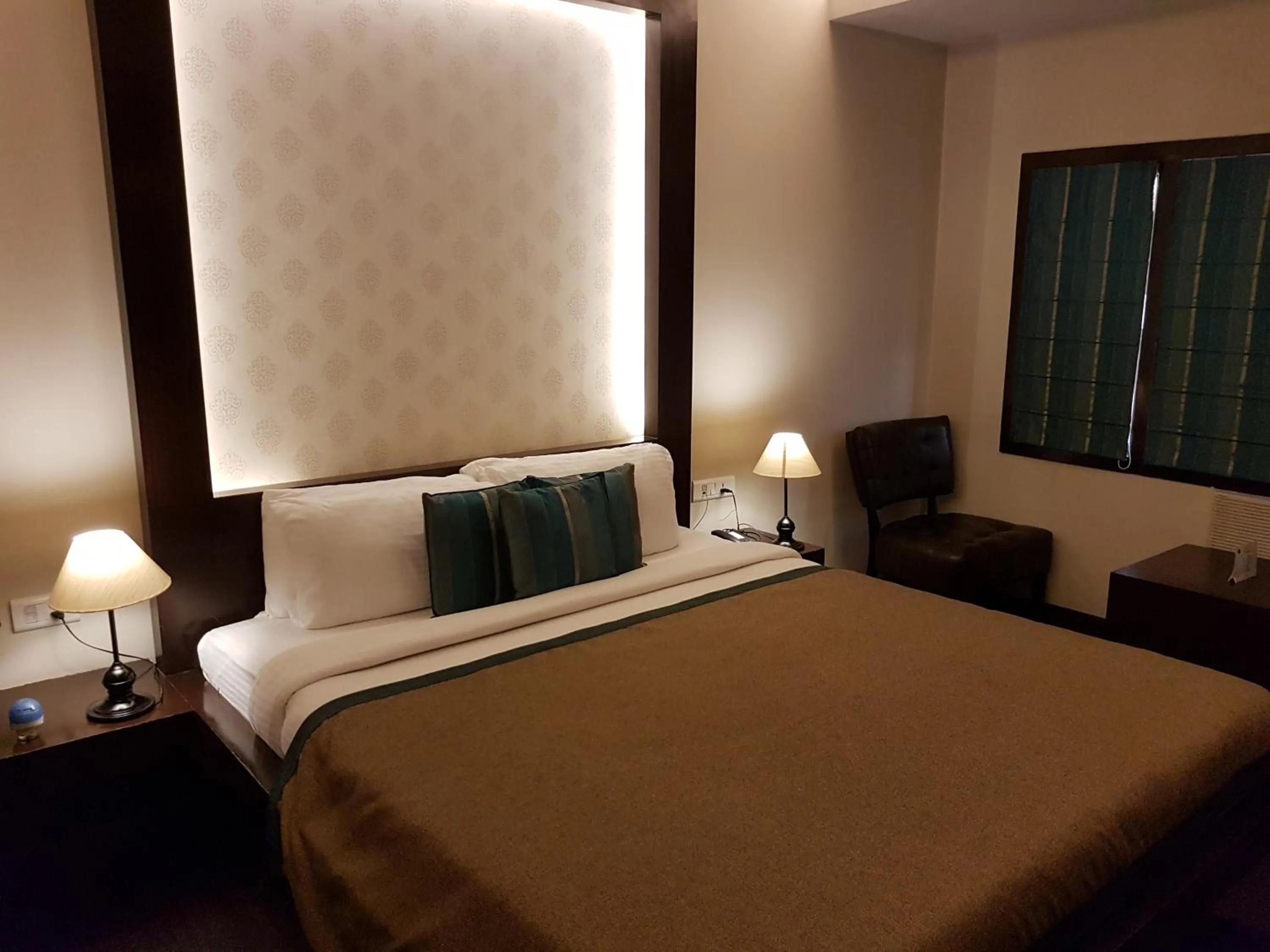 Bed in Hotel Polo Towers Shillong