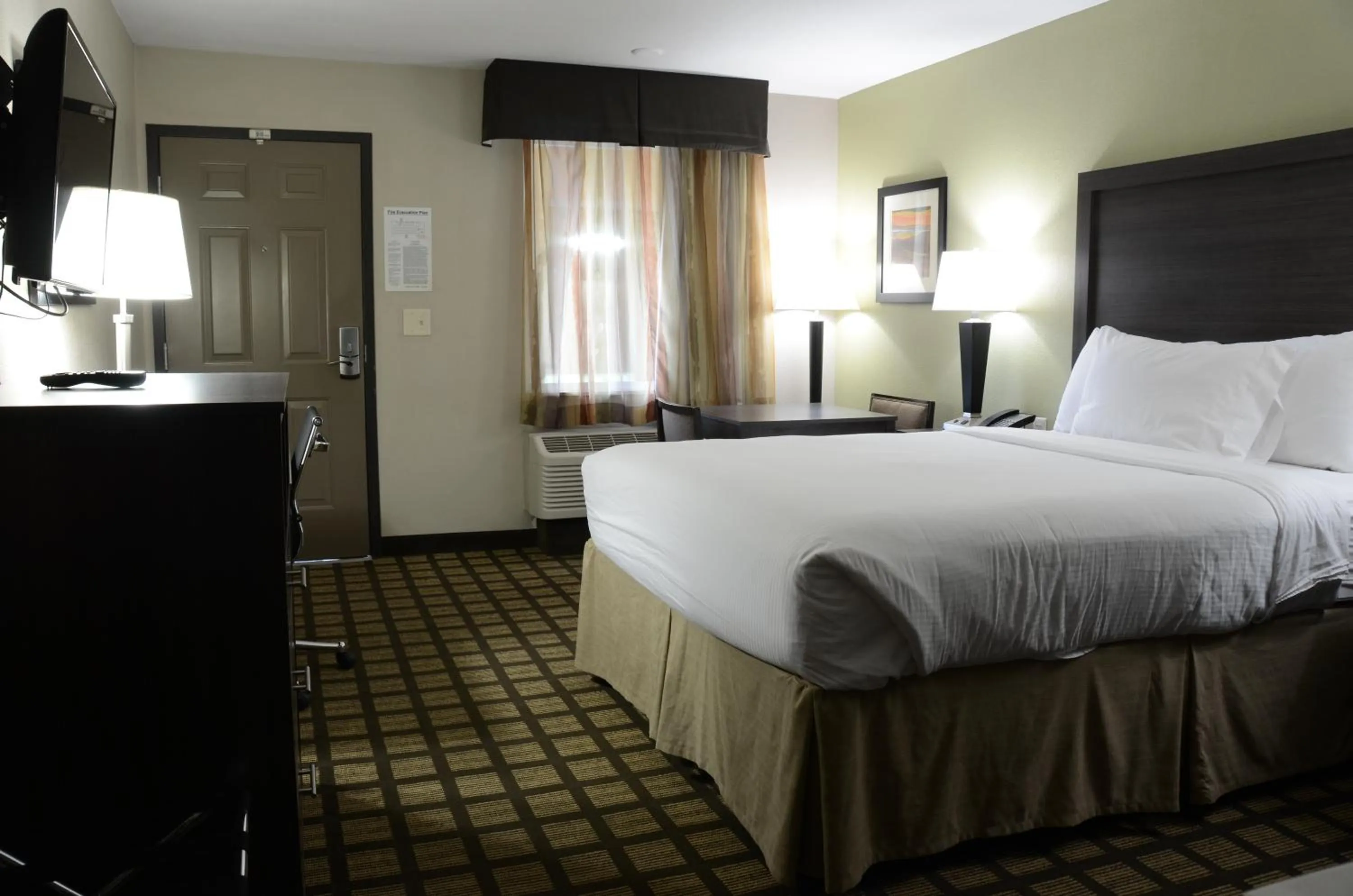 Bed in Baymont by Wyndham Clarksville