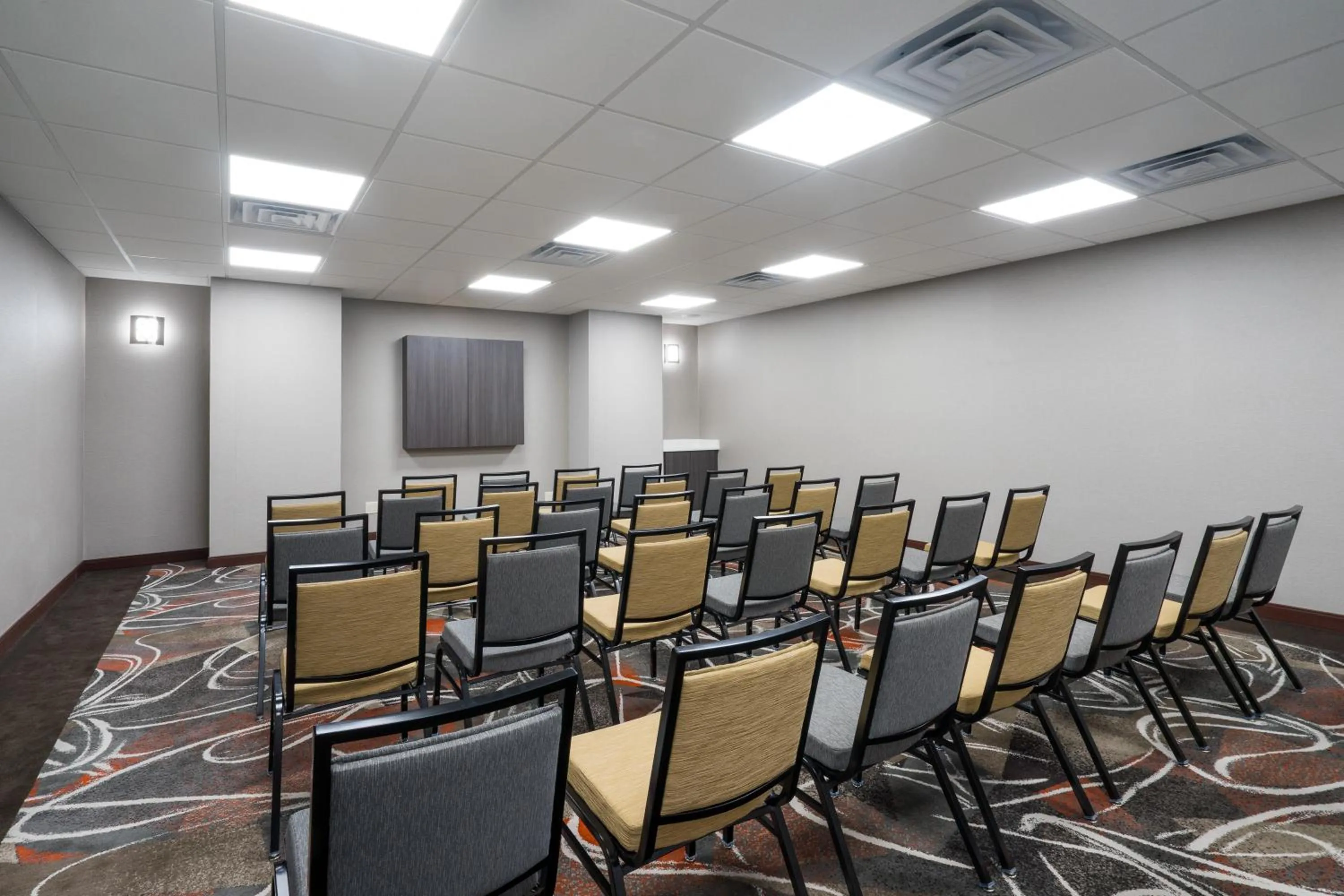 Business facilities in Baymont by Wyndham Clarksville