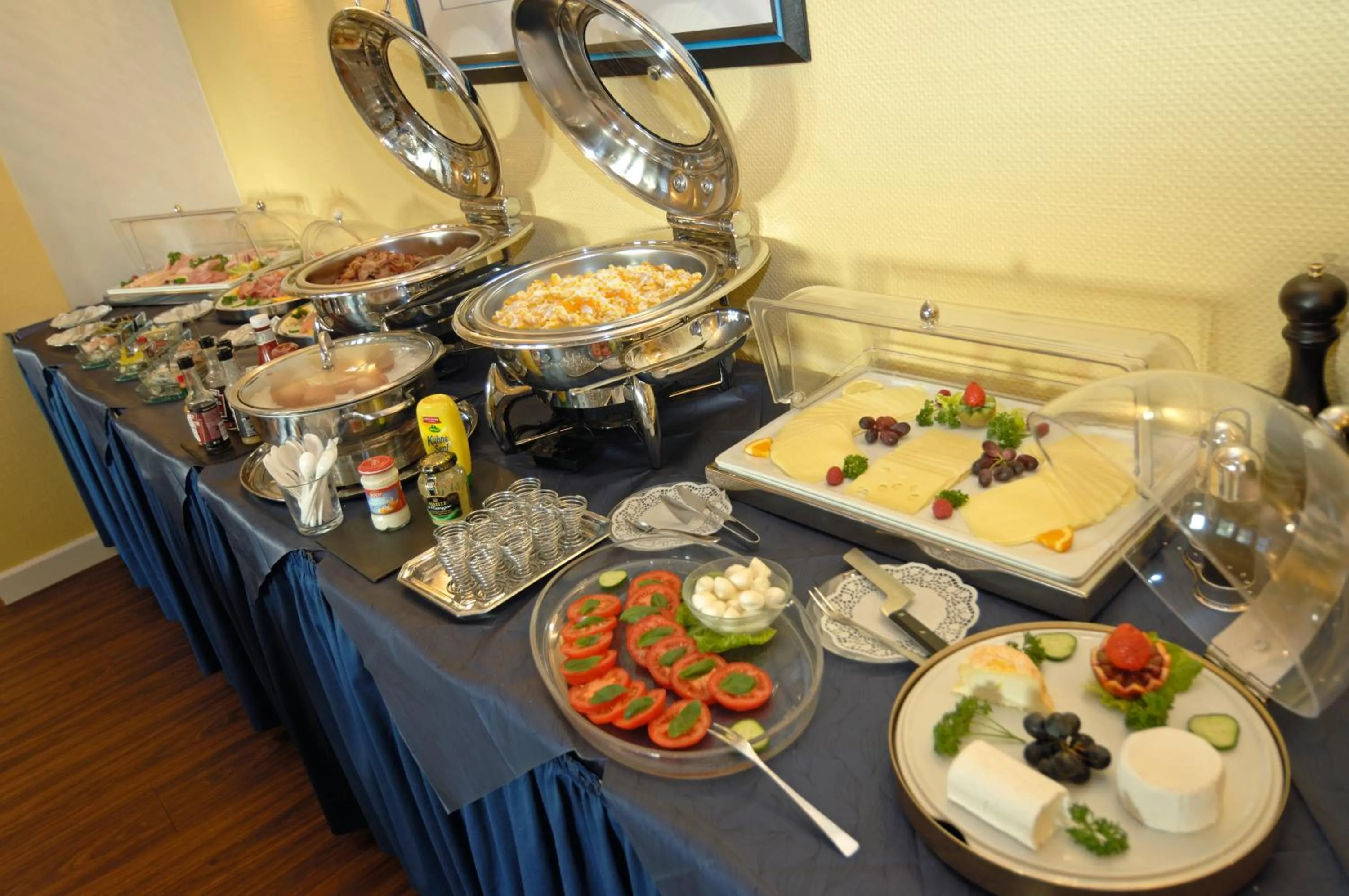 Food and drinks in Hotel Allegro