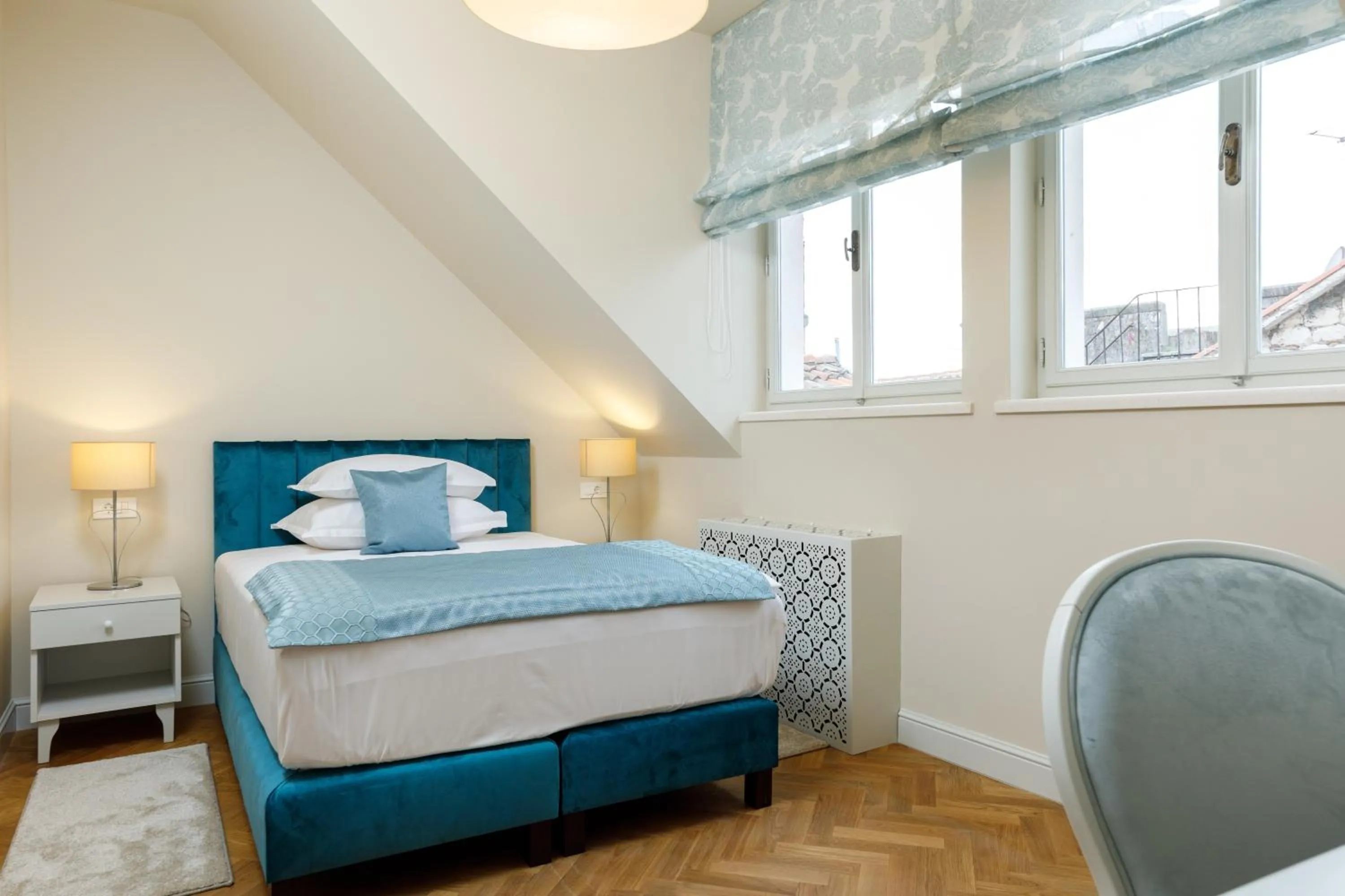 Bed in Heritage hotel Santa Lucia