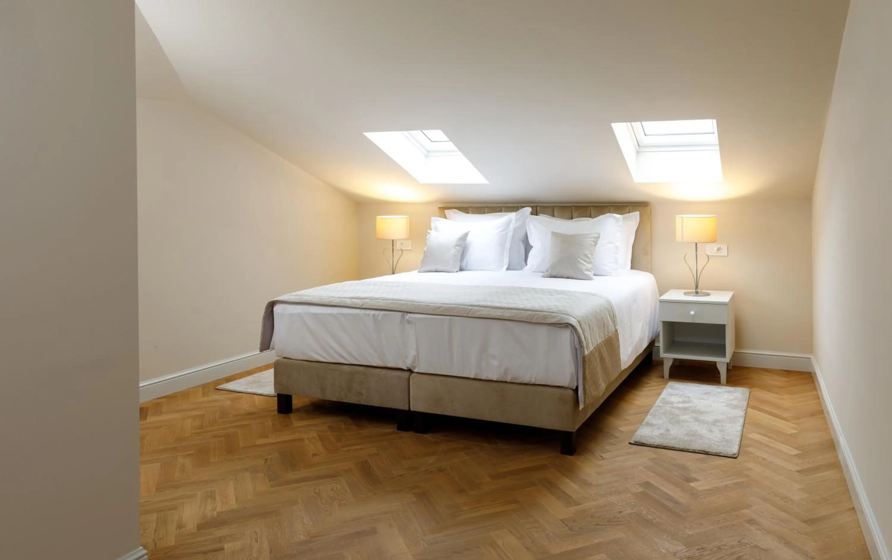 Bed in Heritage hotel Santa Lucia