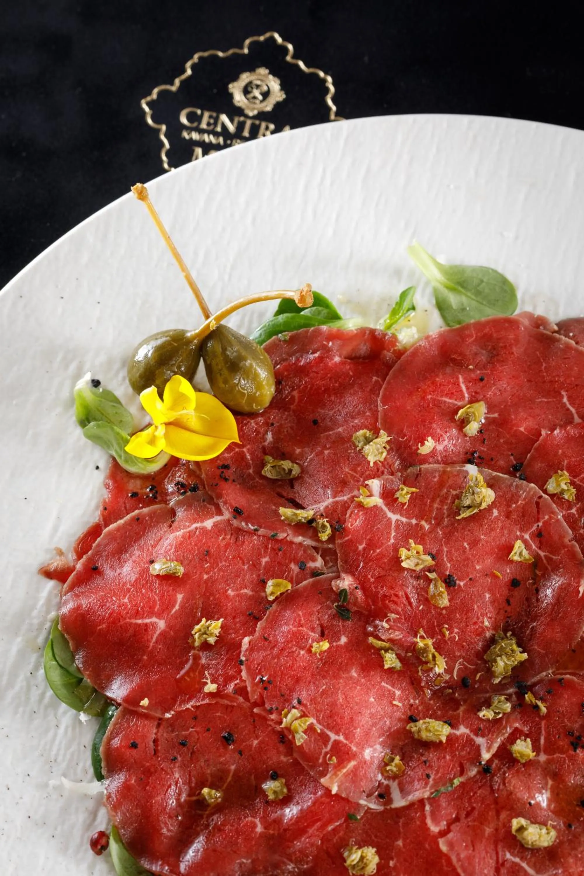 Restaurant/places to eat in Heritage hotel Santa Lucia