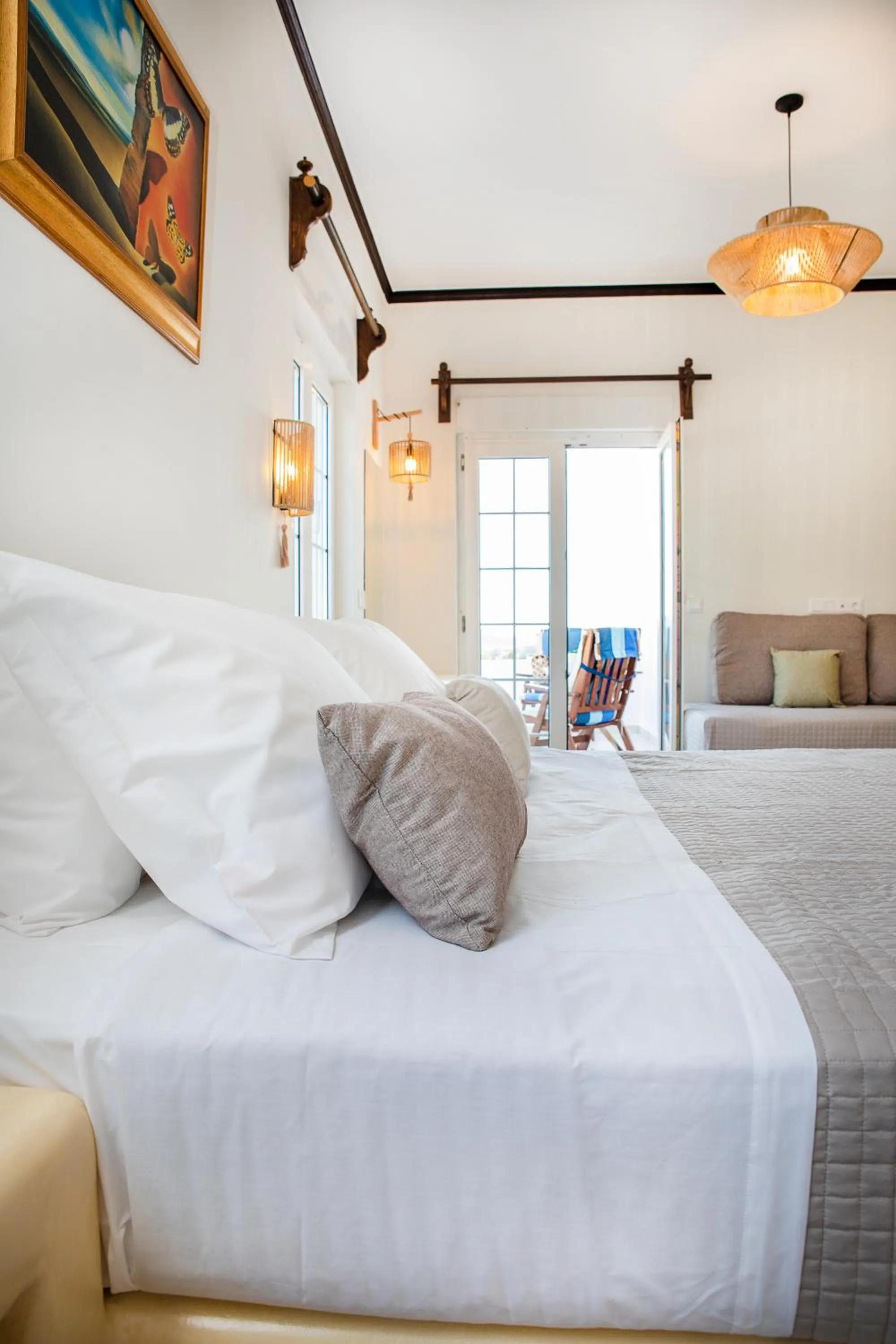 Bed in Crystal Dreams