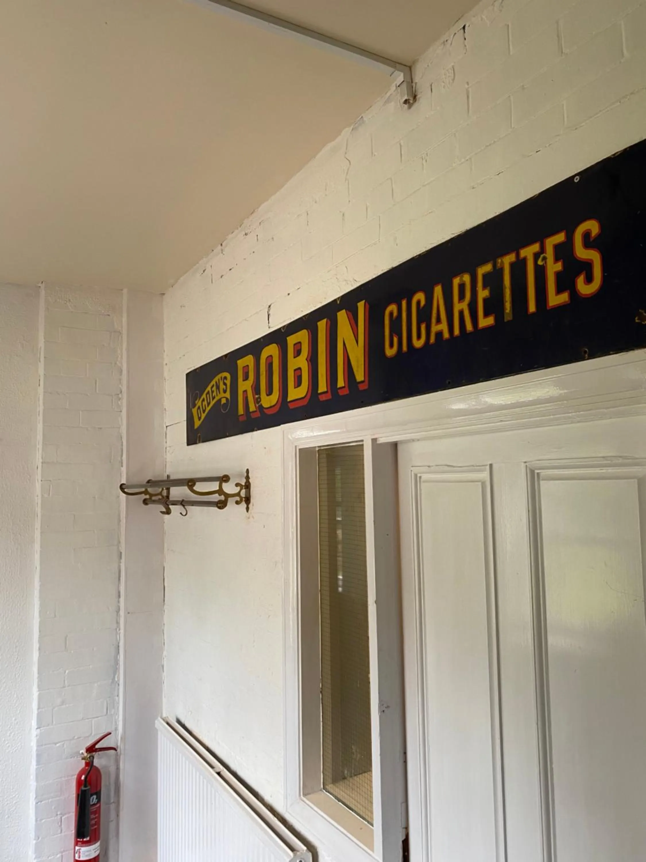 Logo/Certificate/Sign in The lodge at Carlton tavern free parking