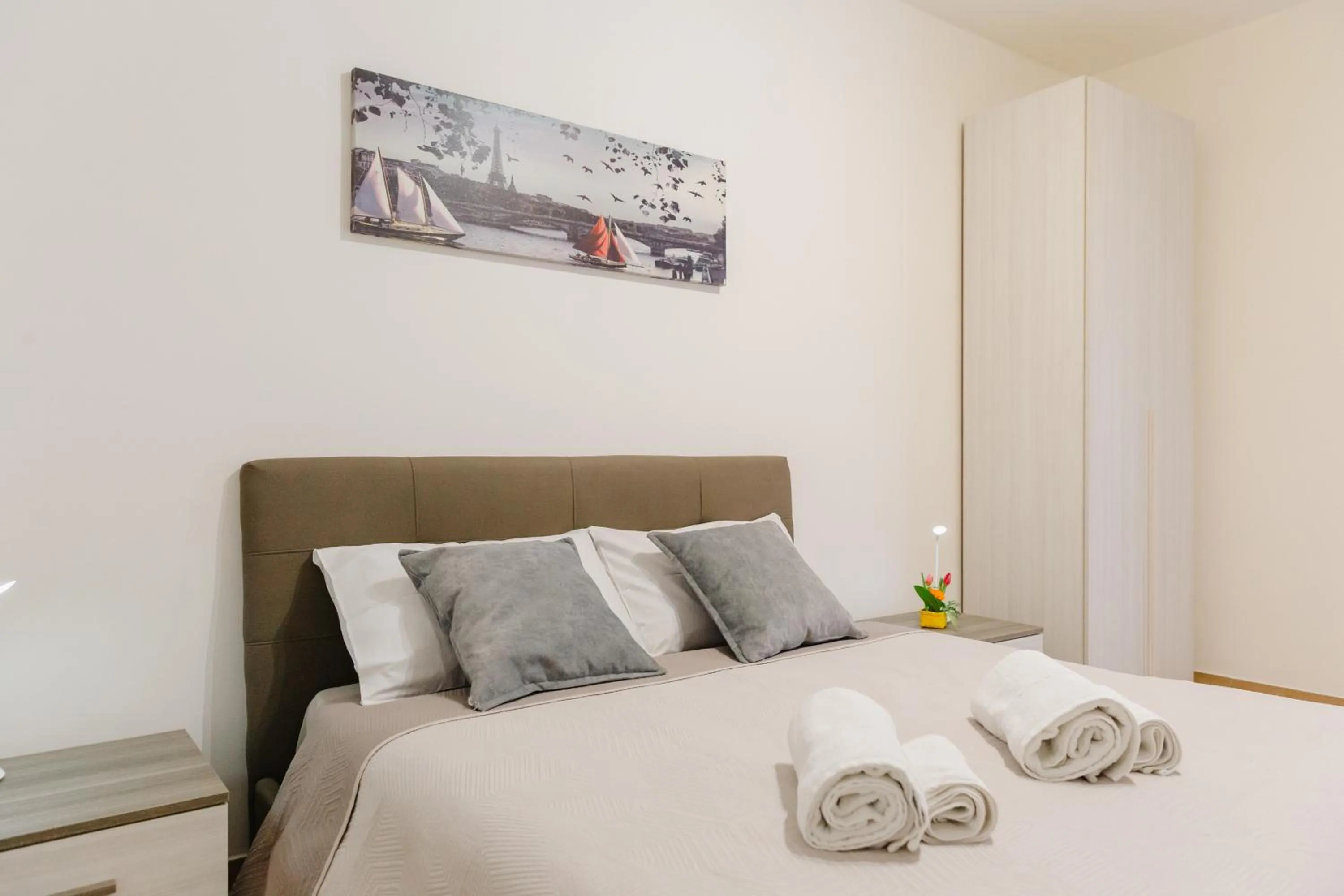 Bed in G21 Guest House