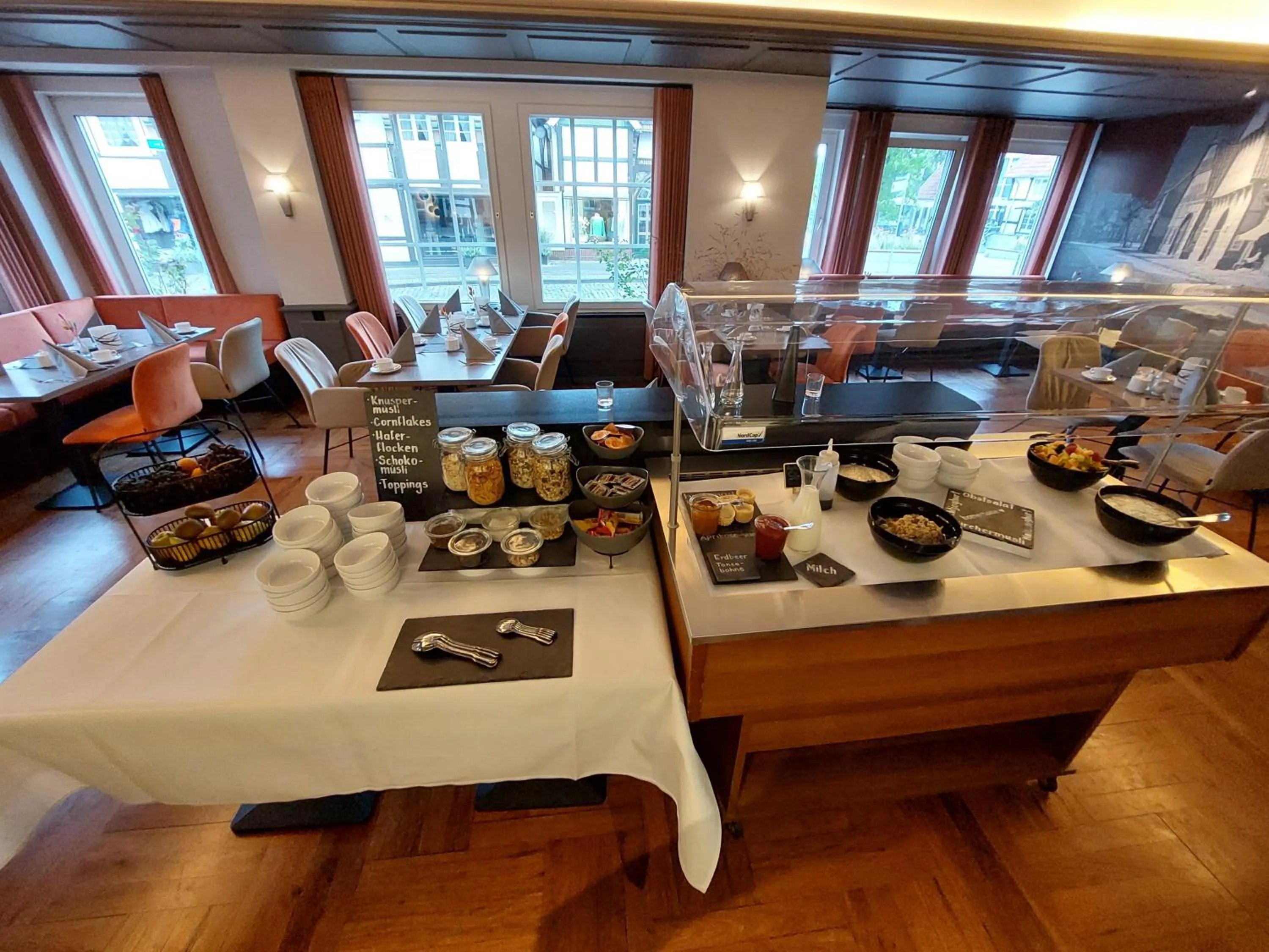 Breakfast in Ratskeller Wiedenbrück