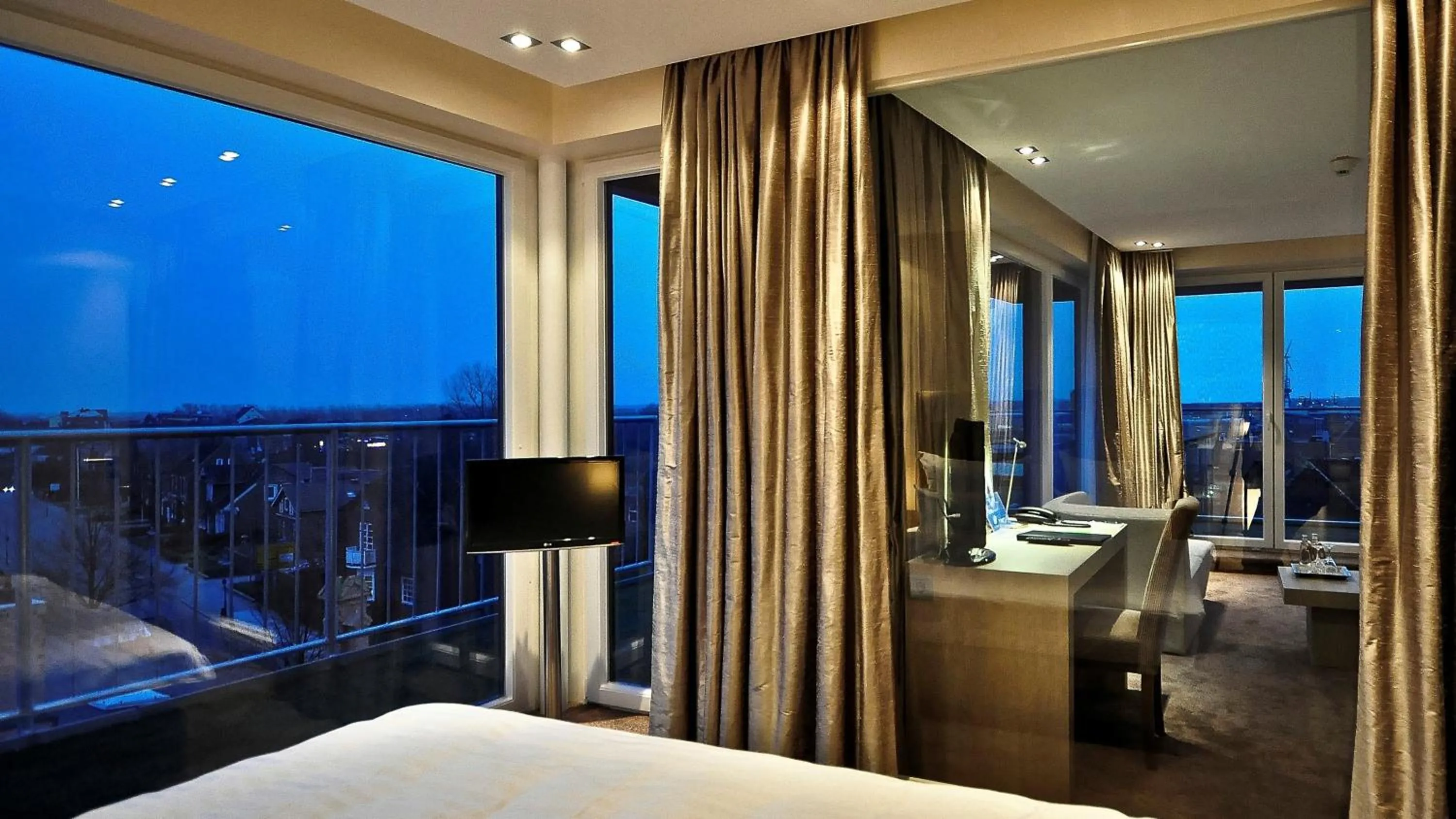 TV and multimedia, Bed in SANDglow