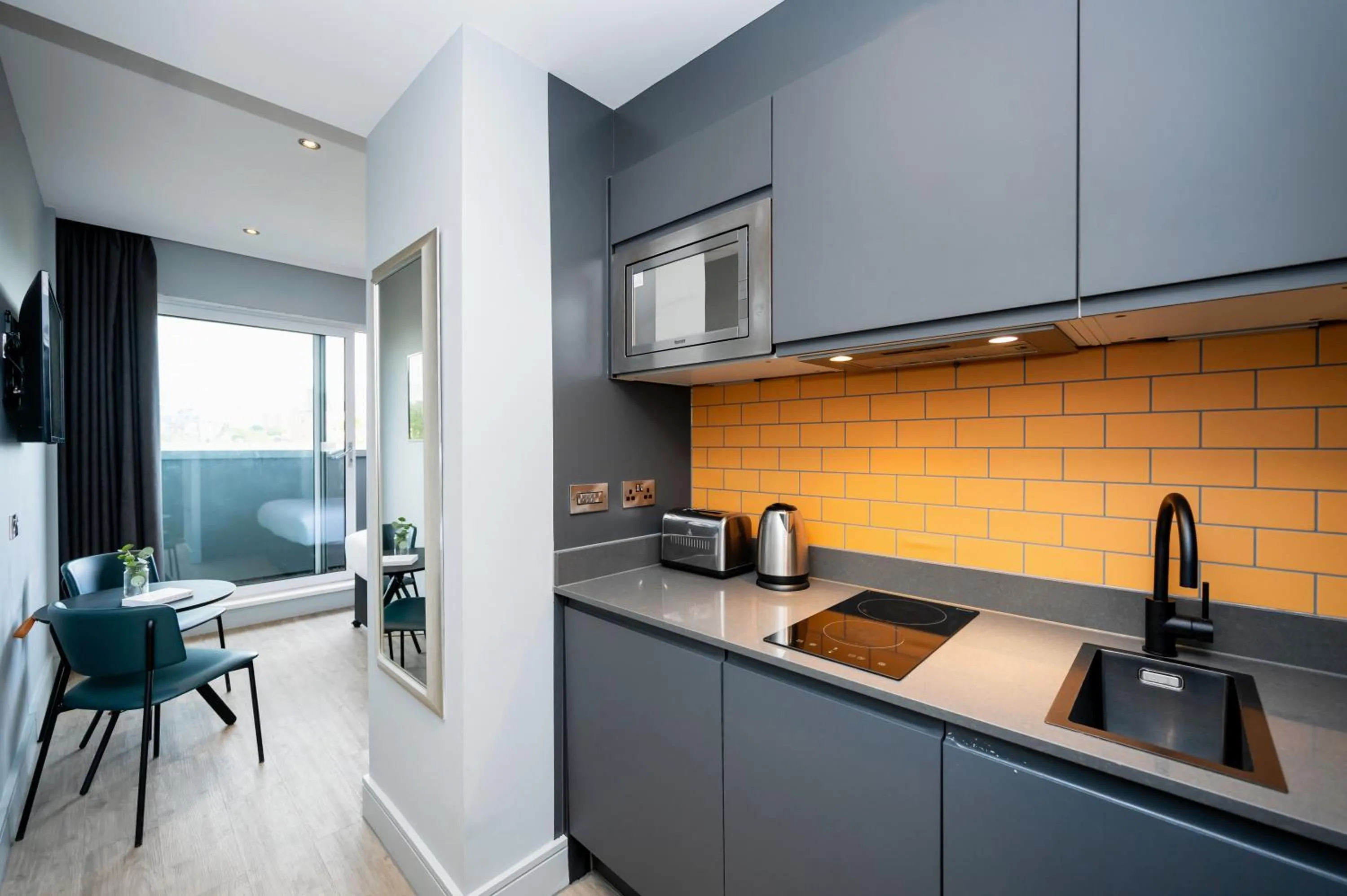 Kitchen or kitchenette in Staycity Aparthotels London Greenwich High Road