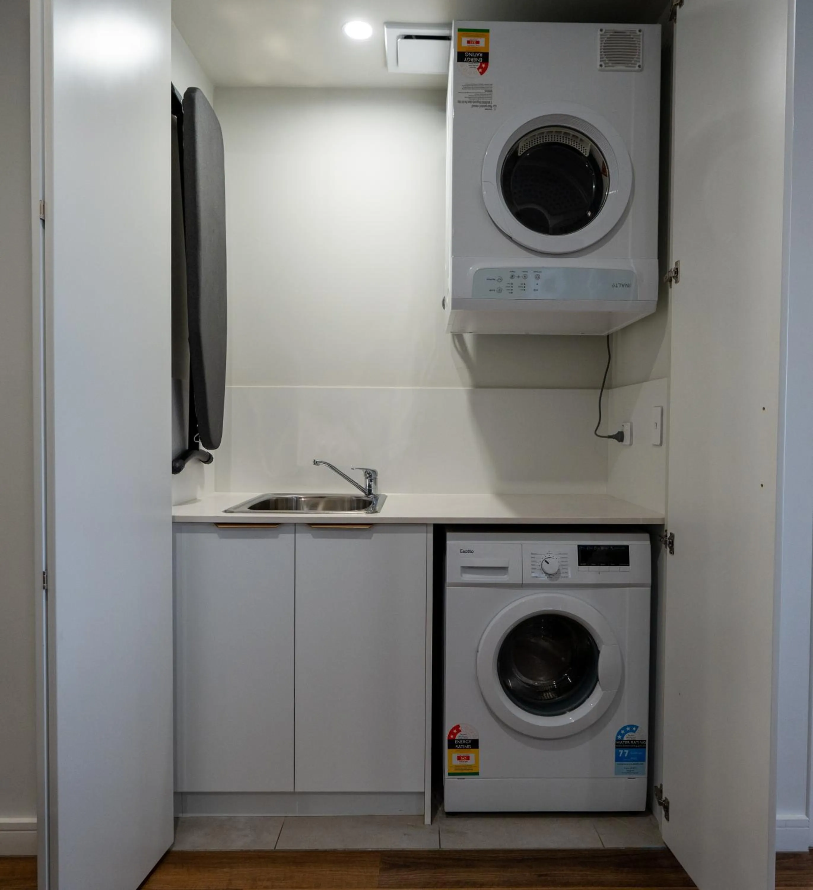 laundry in Astina Suites, Penrith