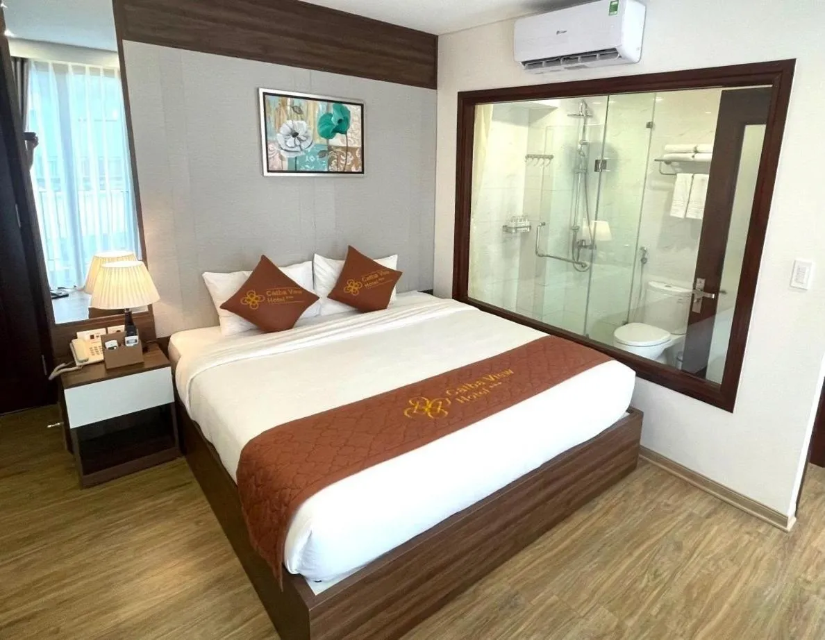 Photo of the whole room, Bed in Catba View Hotel