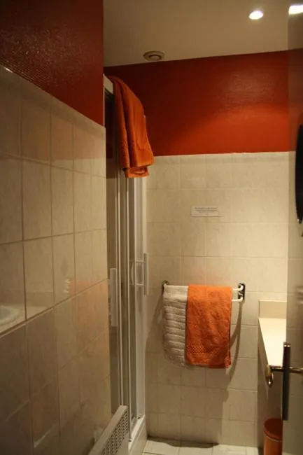 Bathroom in O Prestige