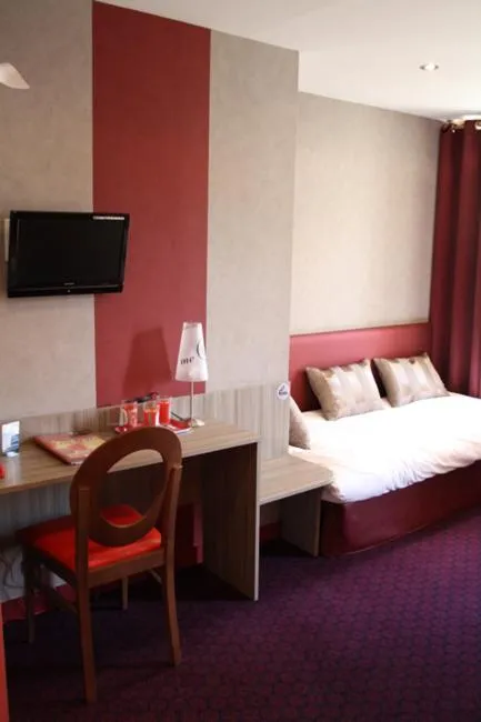 Decorative detail in O Prestige