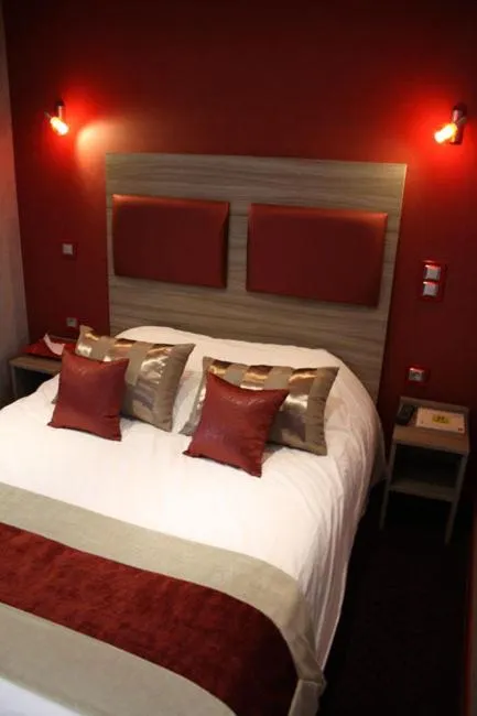 Photo of the whole room in O Prestige