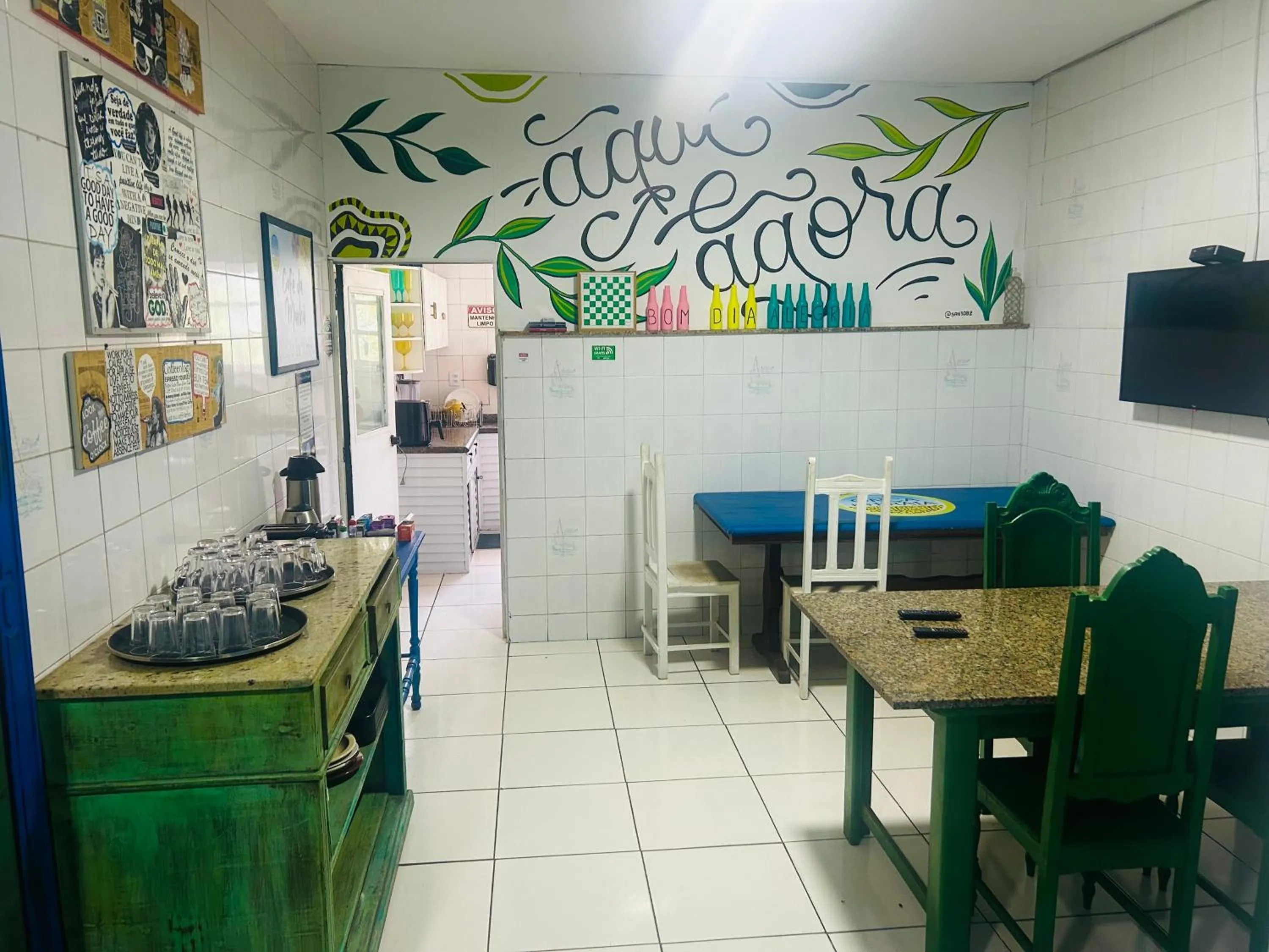 Decorative detail in Onça da Praia Hostel