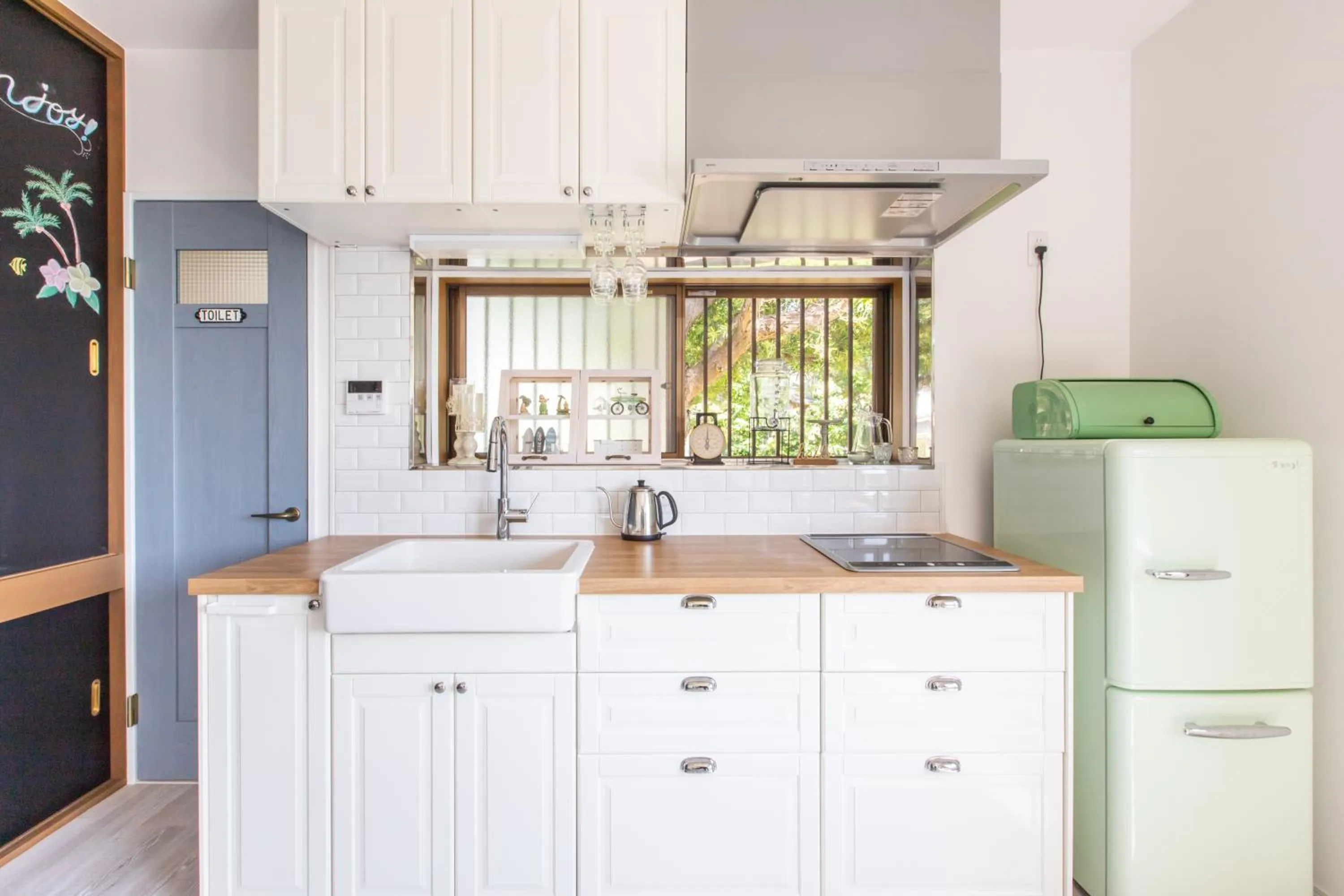 Kitchen or kitchenette in West Coast Villa Shirahama