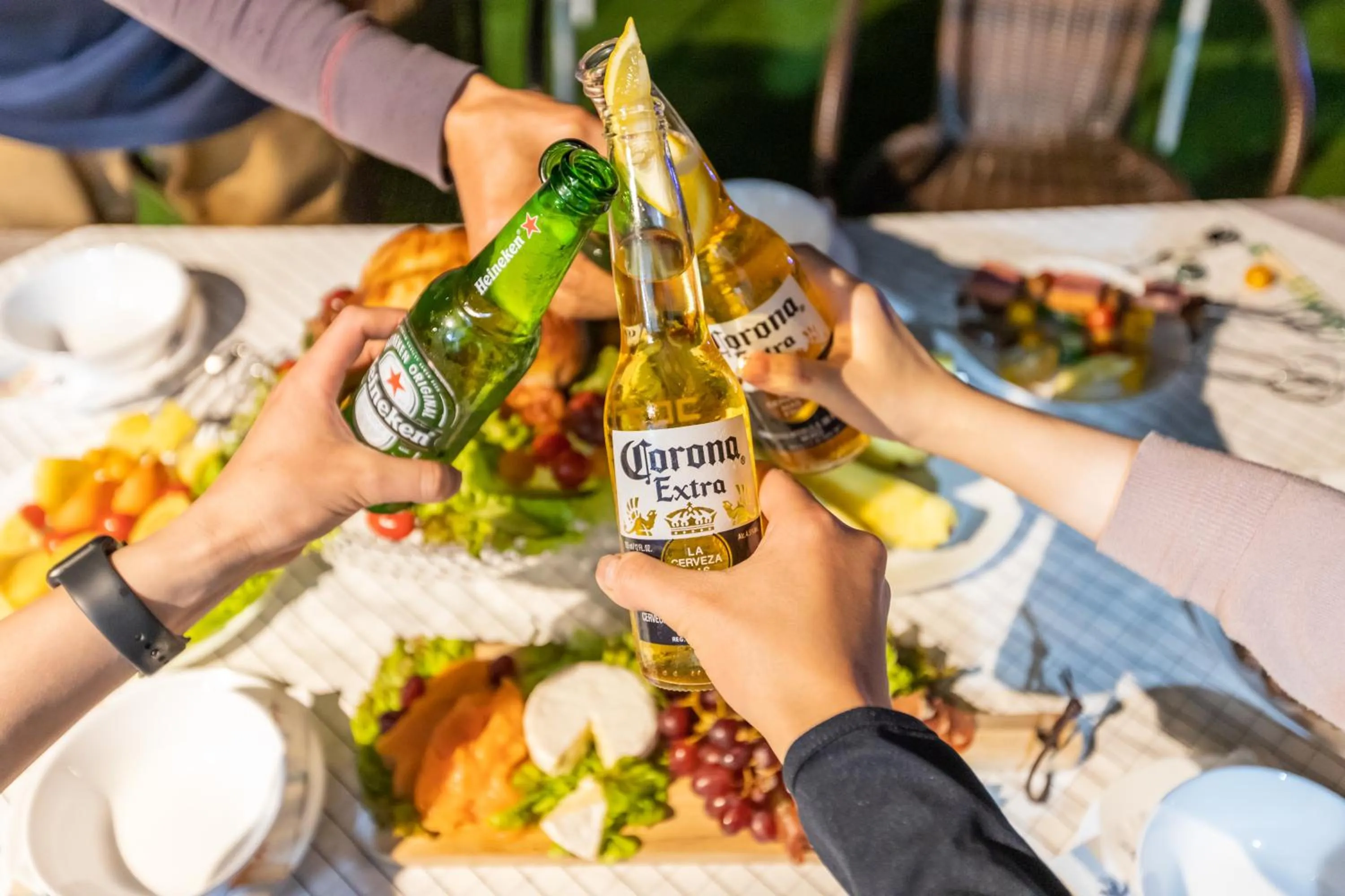 Dining area in West Coast Villa Shirahama