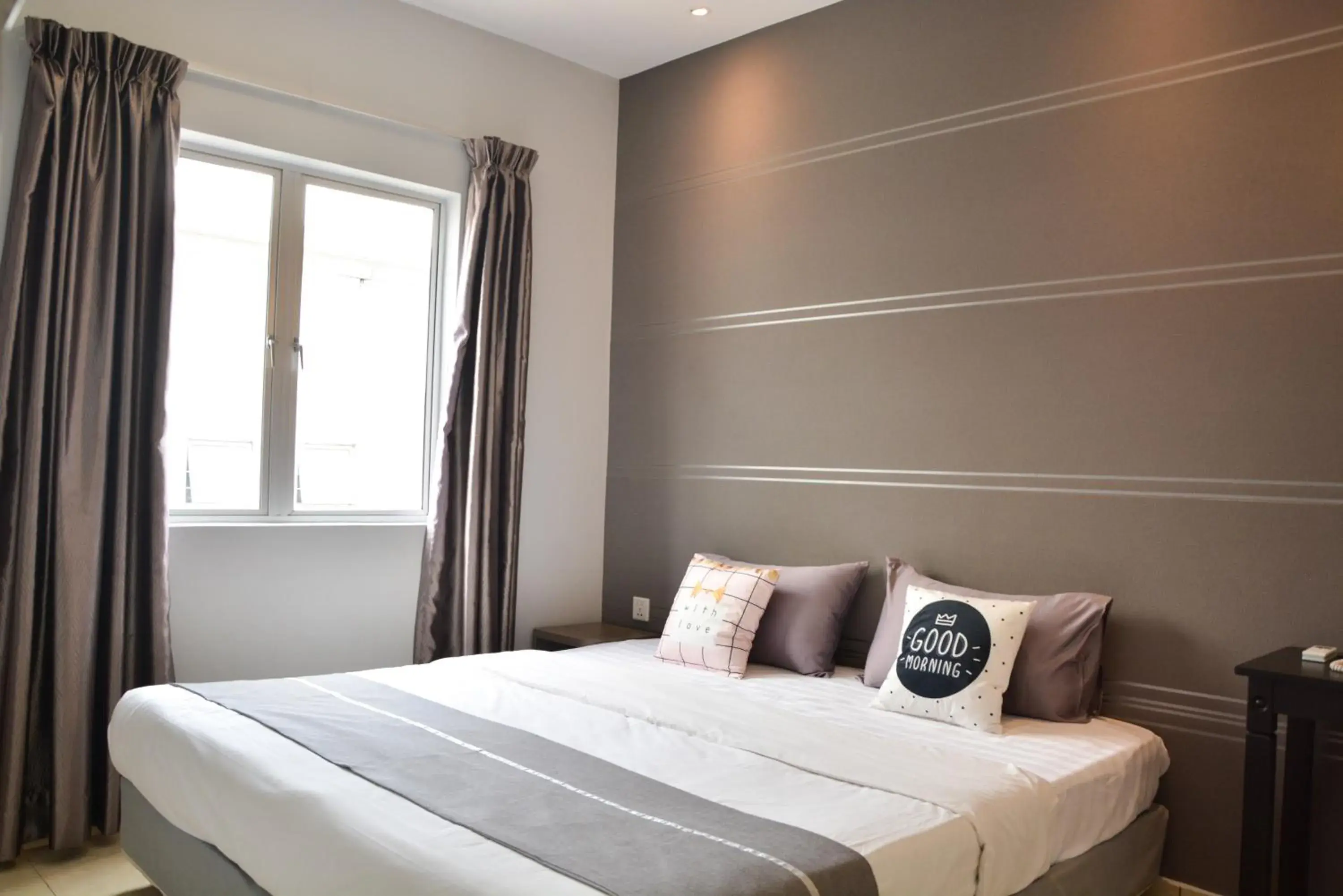 Deluxe King Room in DUTA HOTEL Deluxe King Room in DUTA HOTEL