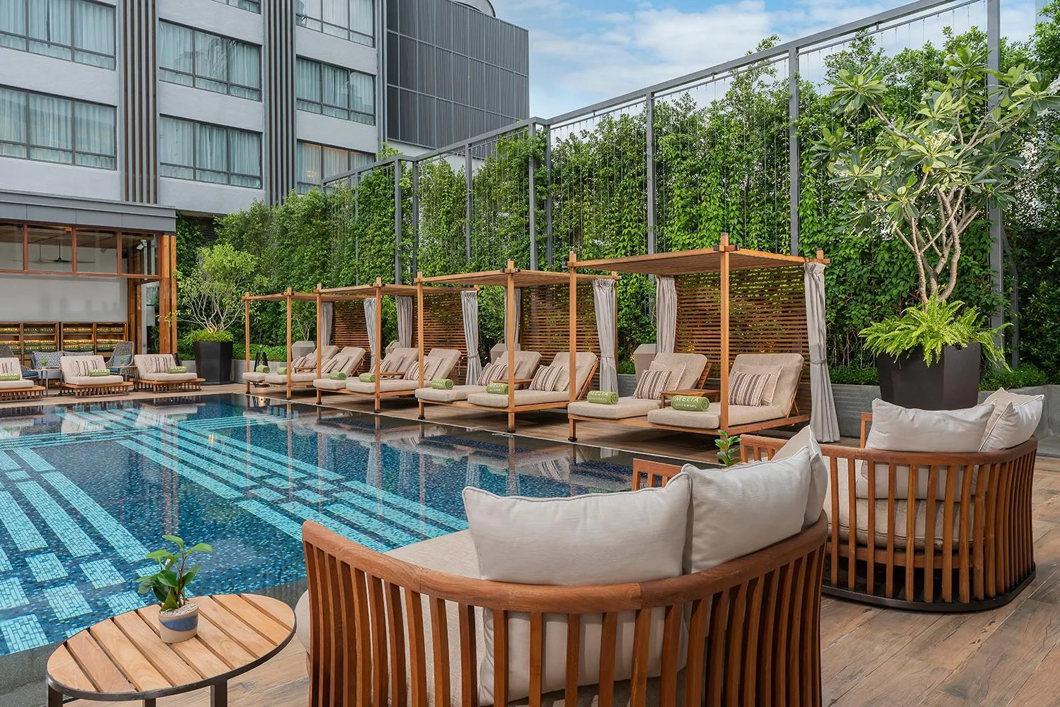 Swimming pool in Melia Chiang Mai
