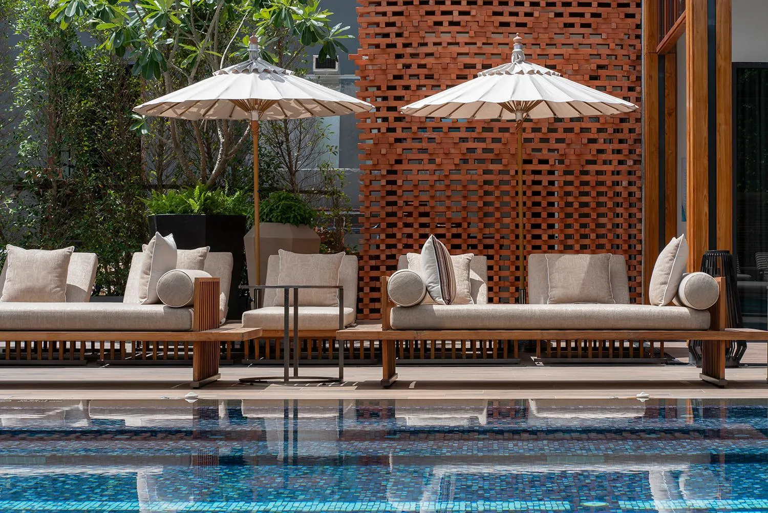 Swimming pool in Melia Chiang Mai