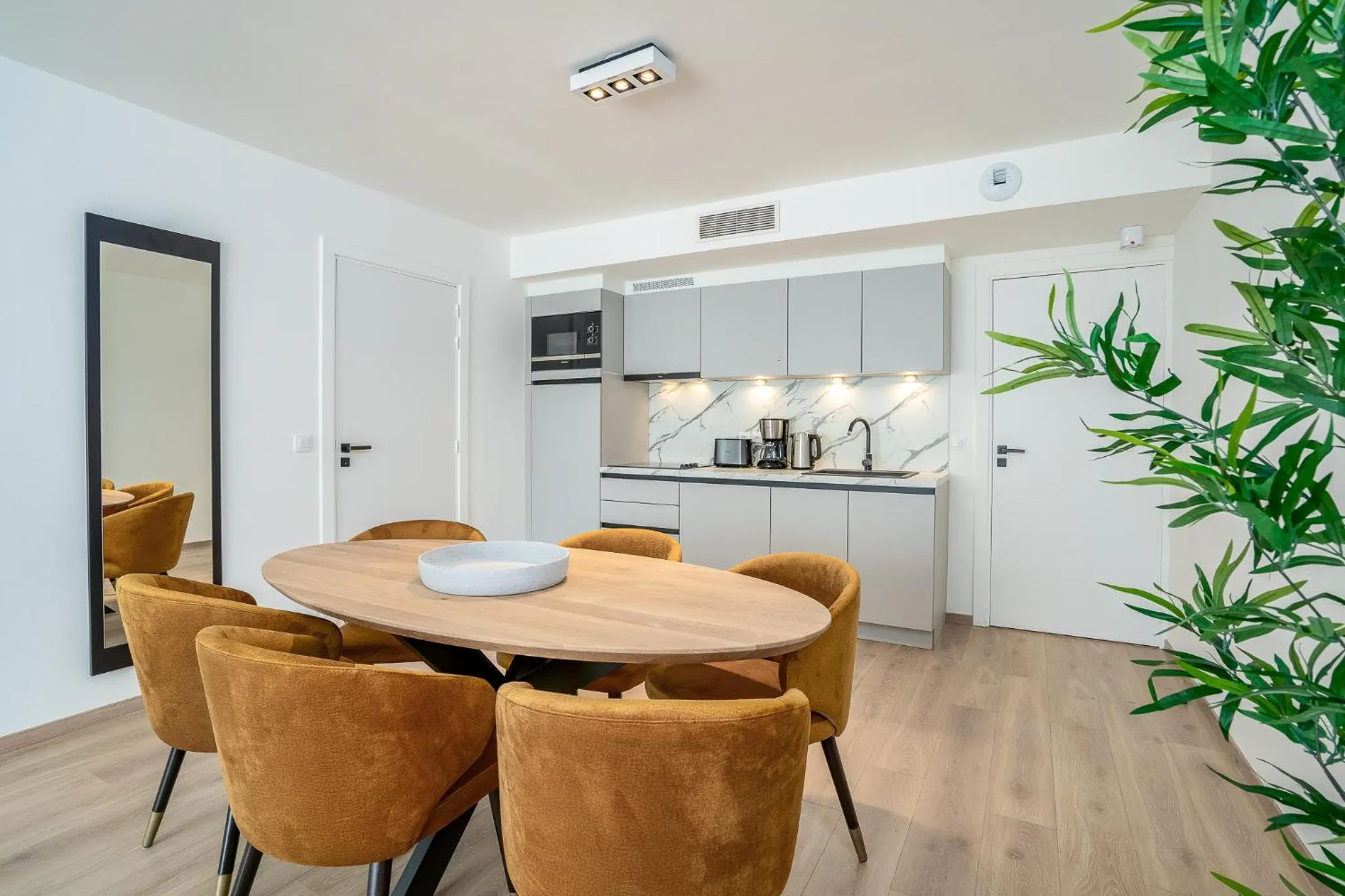 Kitchen or kitchenette in Evancy Trésors d'Opale