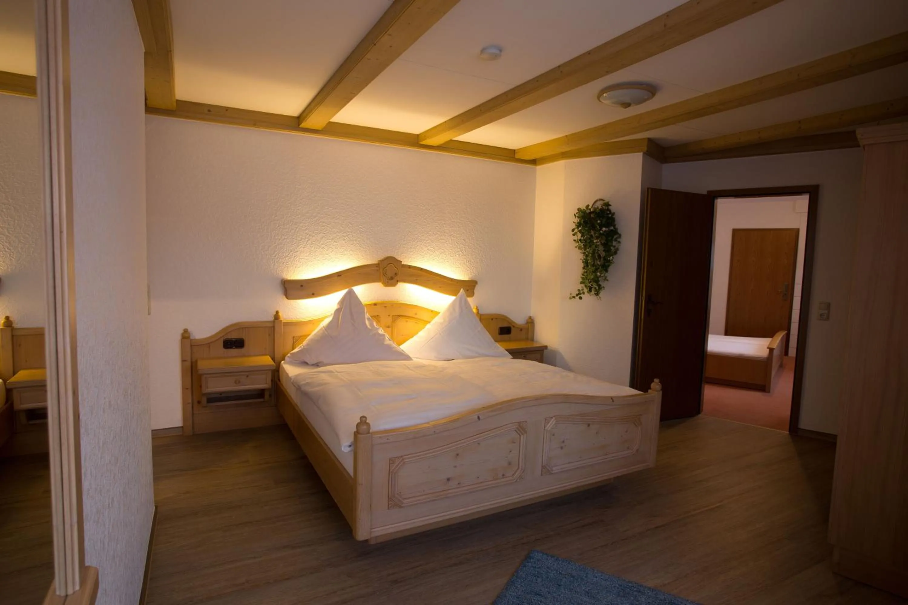 Bed in Landhotel Teuteberg