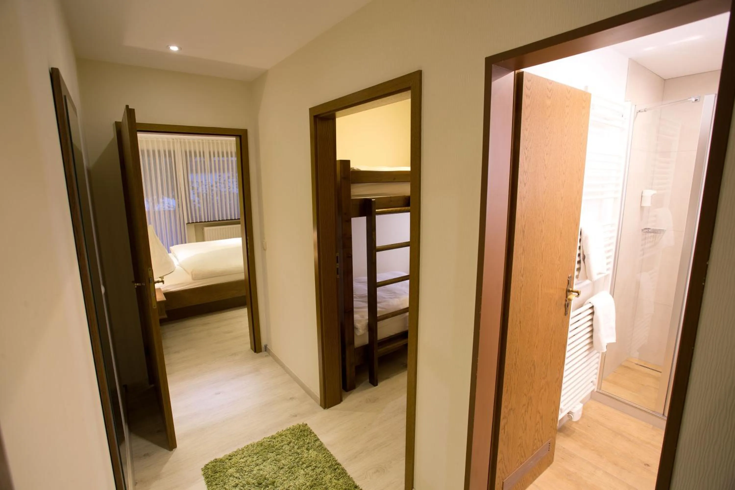 bunk bed, Bed in Landhotel Teuteberg