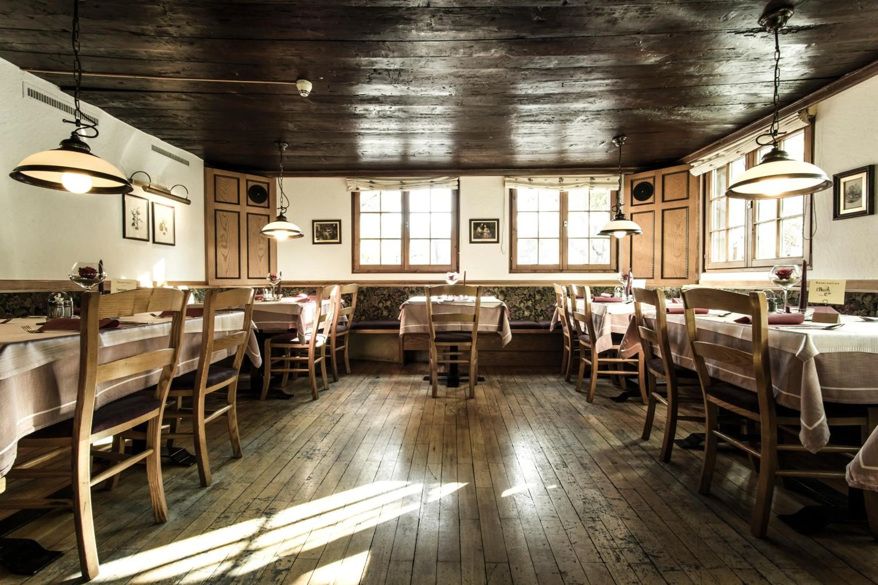 Restaurant/places to eat in Hotel Gasthaus Löwen