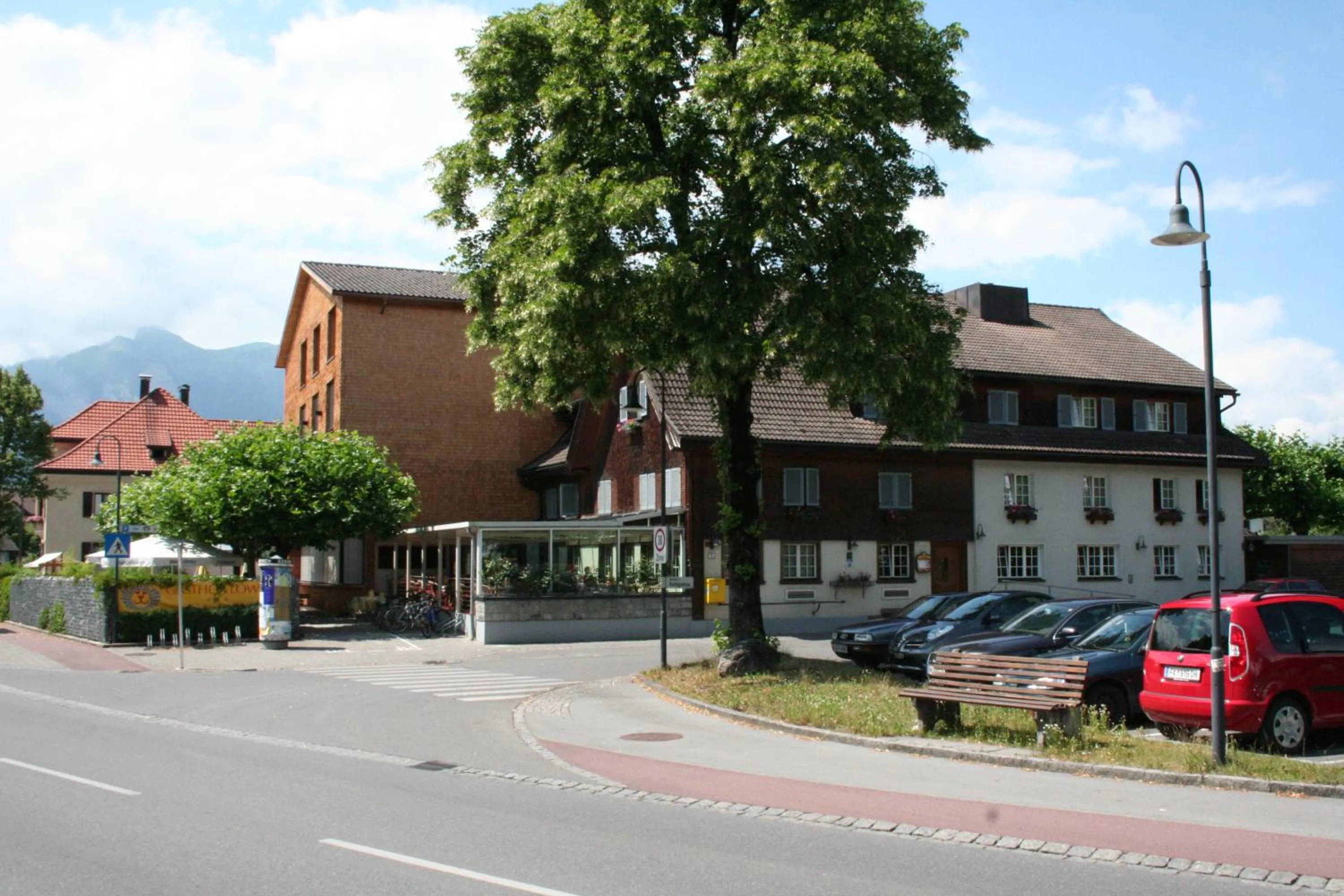 Facade/entrance in Hotel Gasthaus Löwen