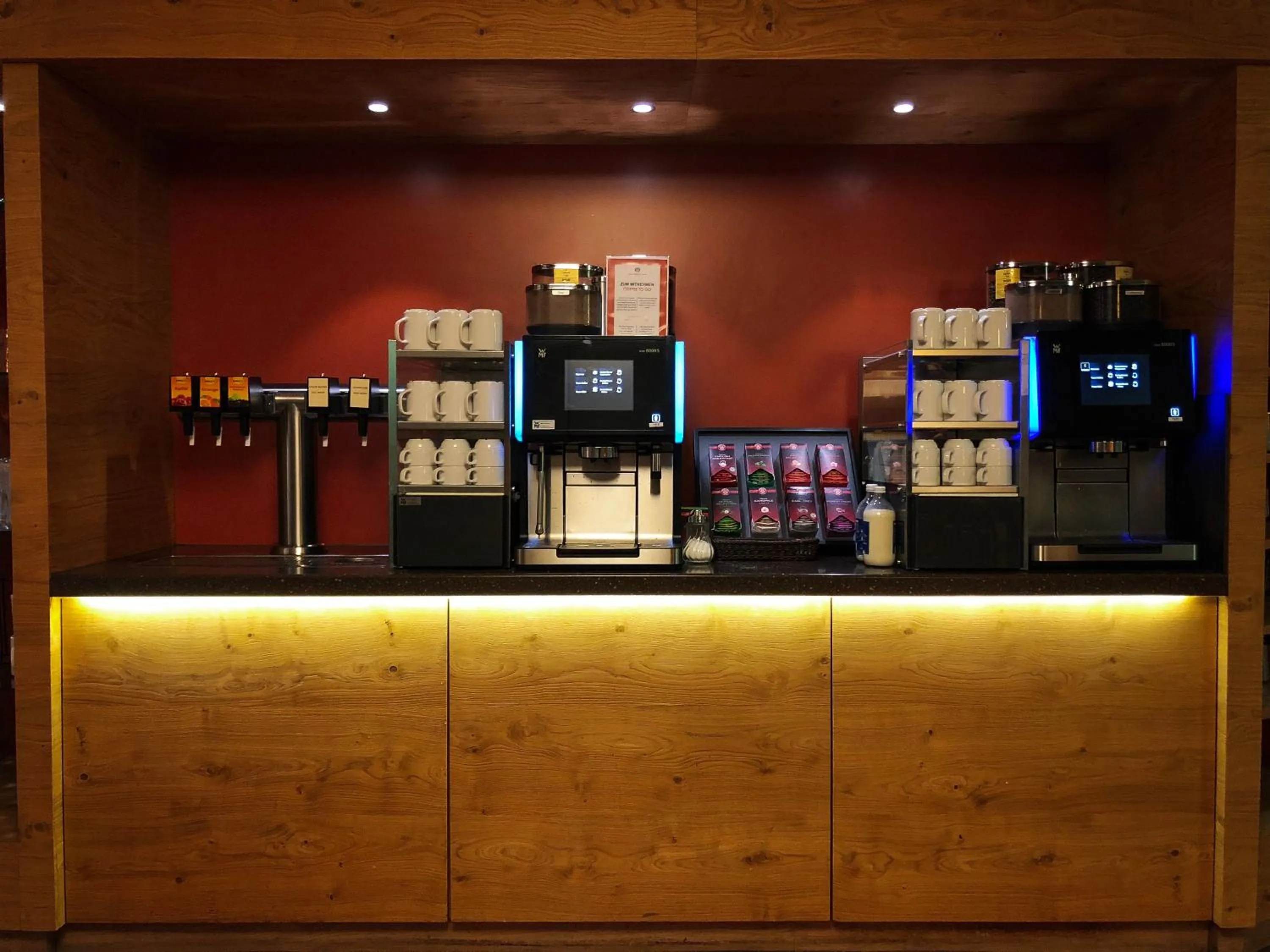 Coffee/tea facilities in Hotel Gasthaus Löwen