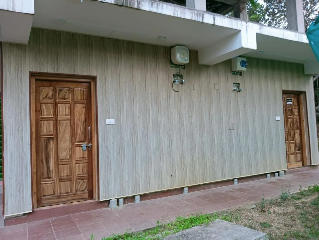 Adhvasaha Beach Spa Resort