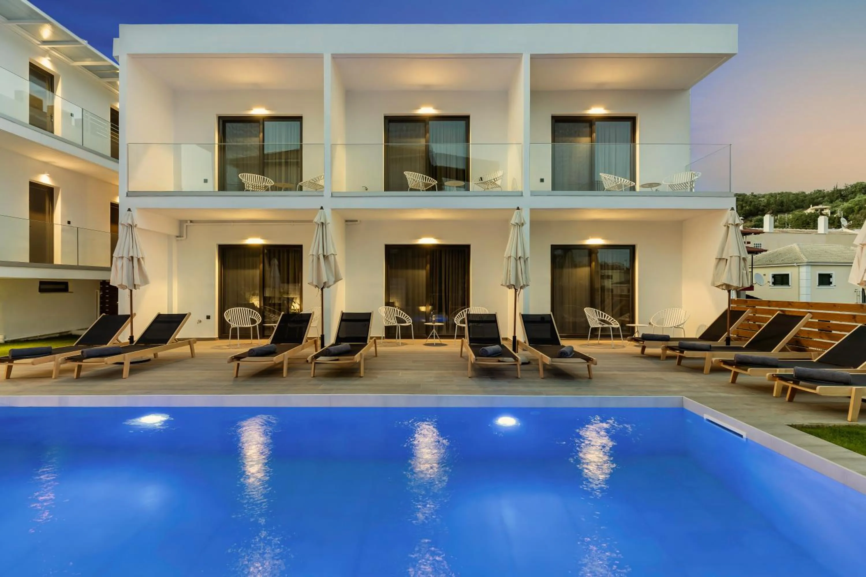 Swimming pool in Sigma Luxury Rooms