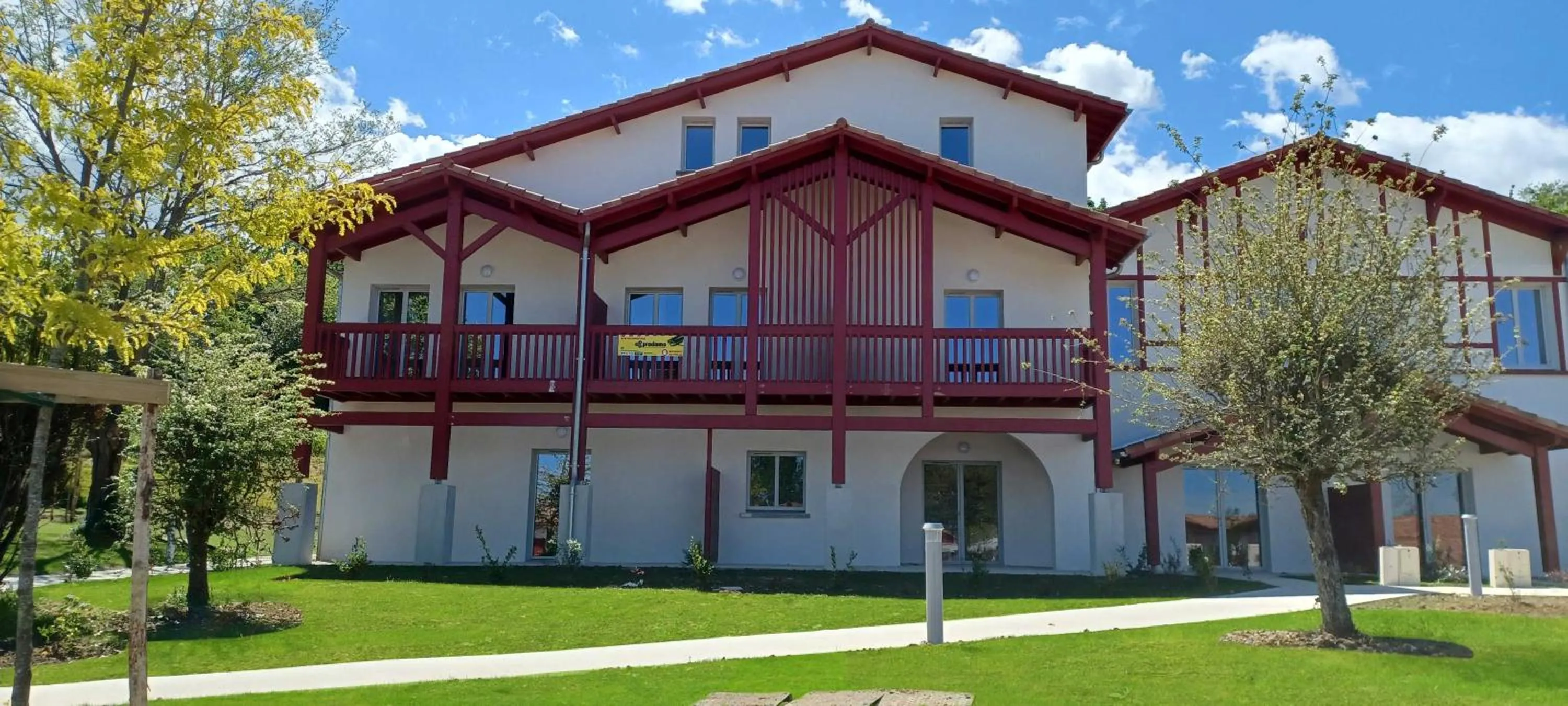 Balcony/Terrace in Résidence Néméa Le Domaine d'Uhaina